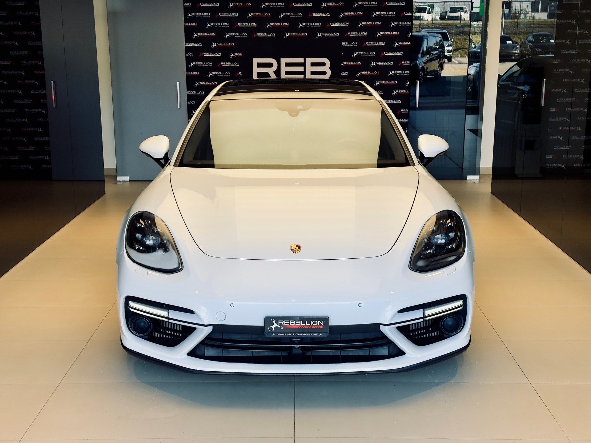 PORSCHE Panamera Turbo Sport Turismo PDK-image-1