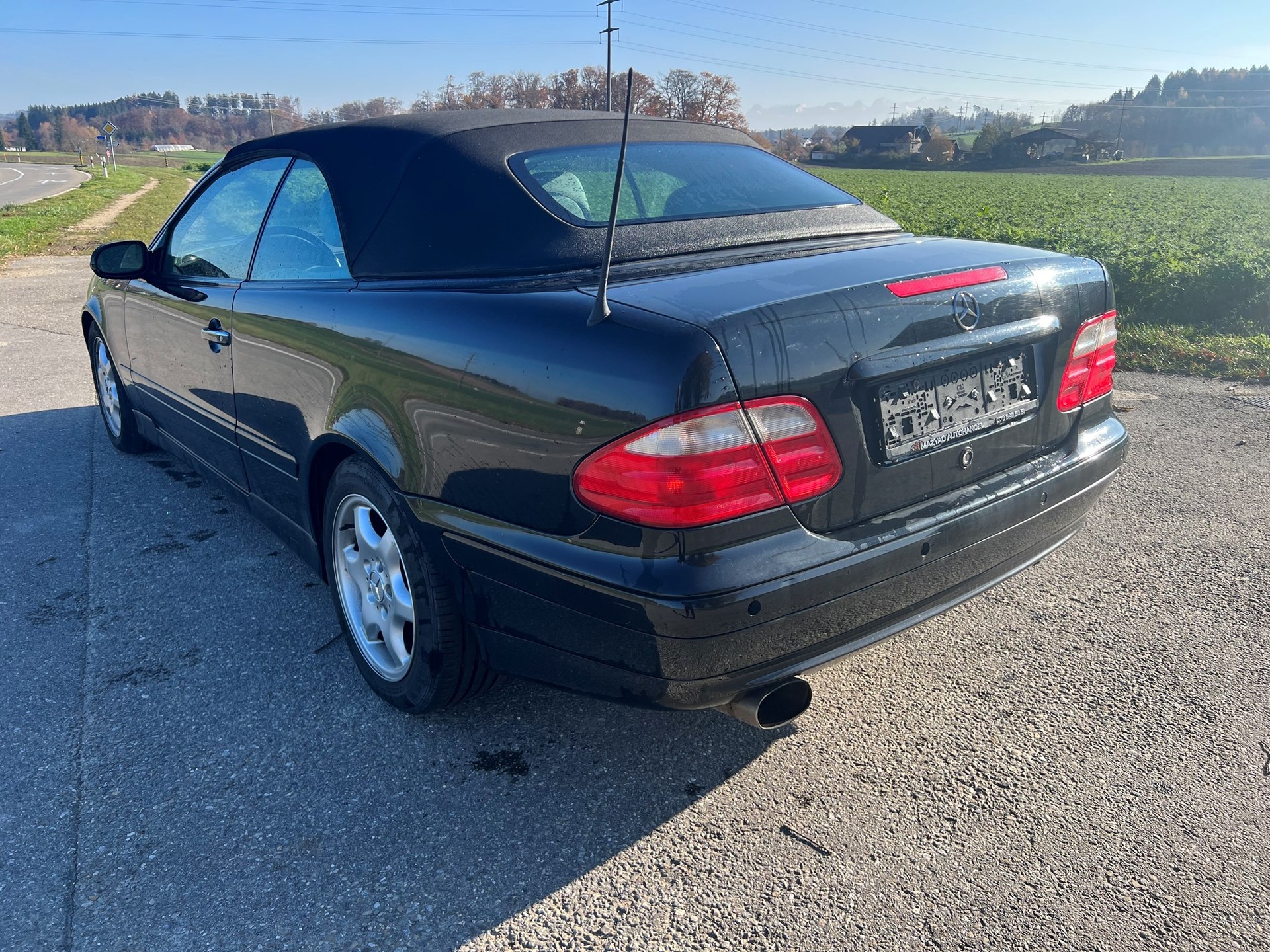 MERCEDES-BENZ CLK 230 K Elégance-image-4