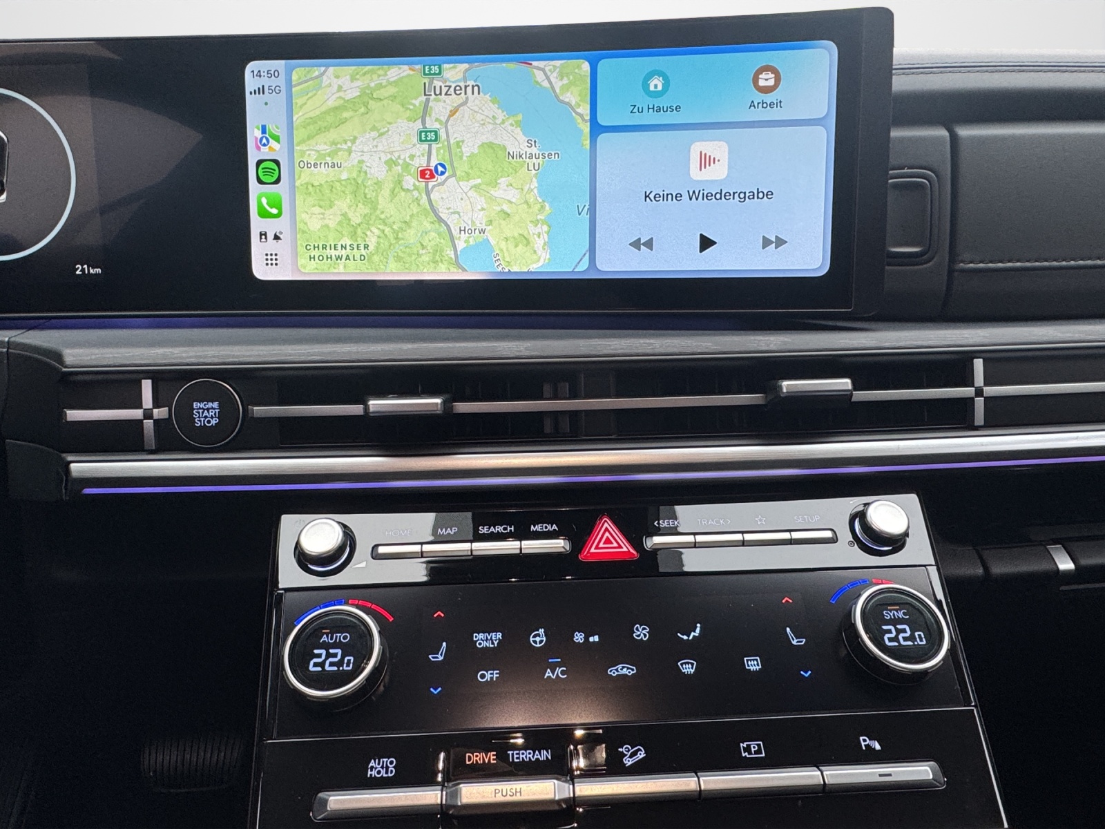 HYUNDAI Santa Fe 1.6 T-GDi HEV Vertex-image-9