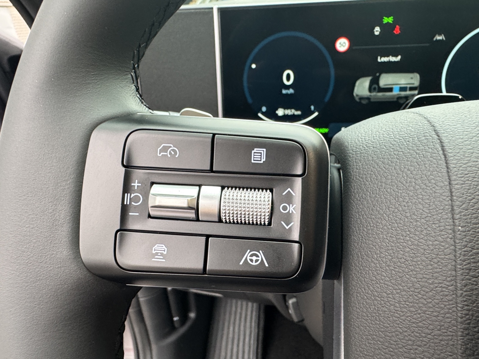 HYUNDAI Santa Fe 1.6 T-GDi HEV Vertex-image-7