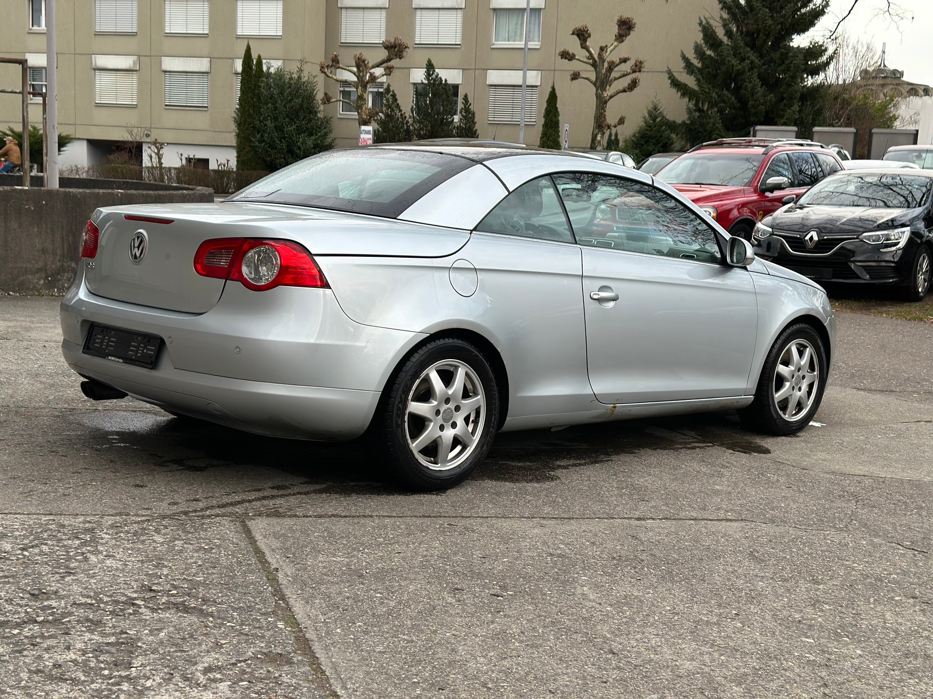 VW Eos 2.0 FSI Turbo-image-3