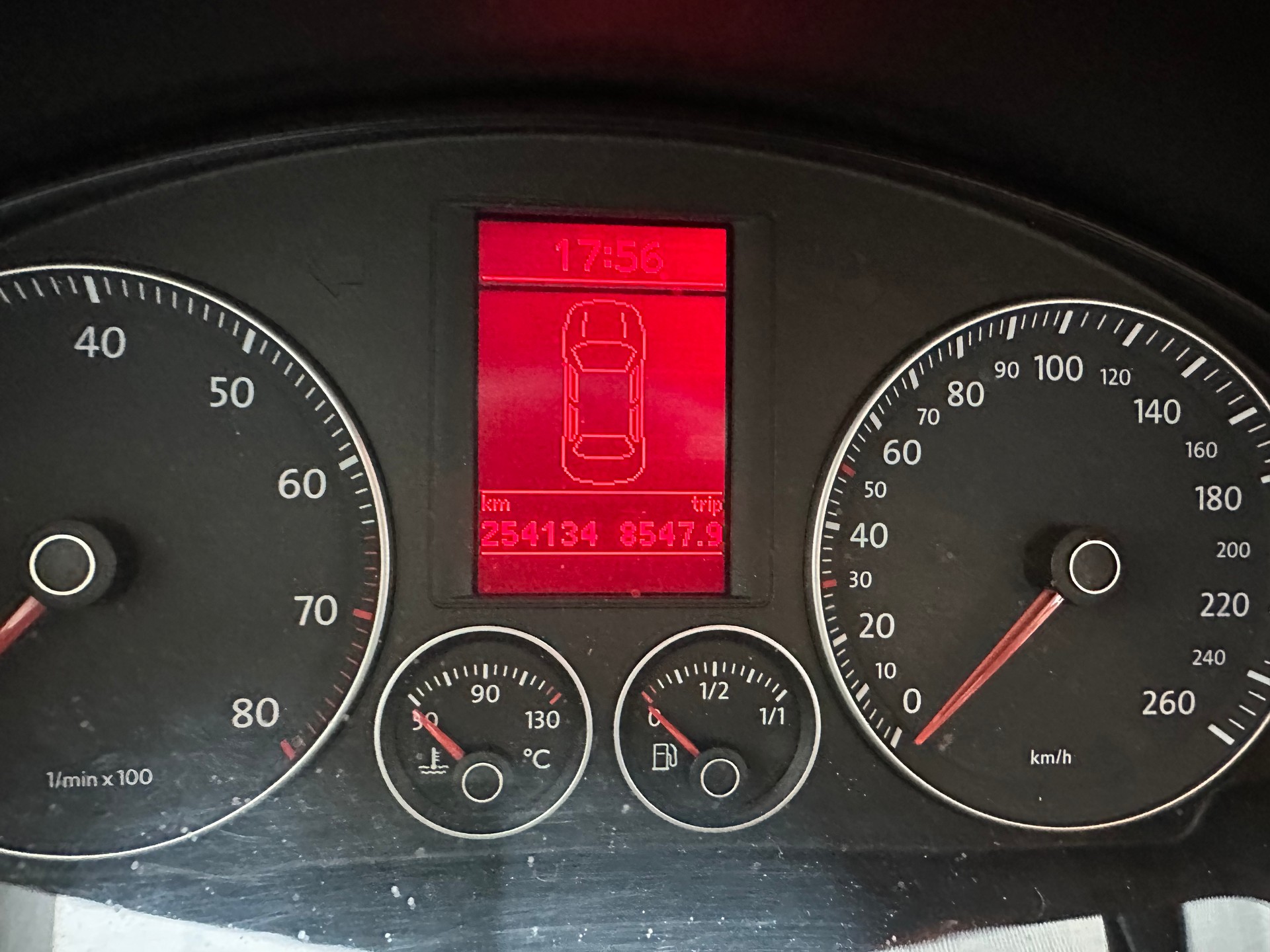 VW Eos 2.0 FSI Turbo-image-10
