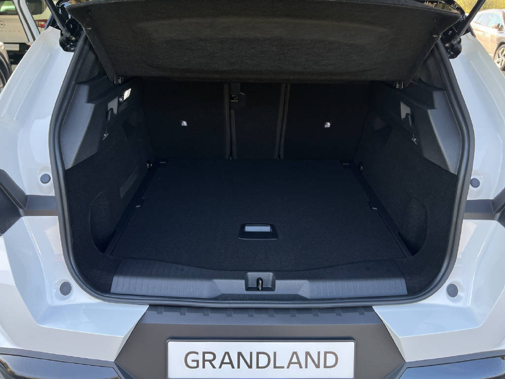 OPEL Grandland 1.2 T Hybrid GS-image-10