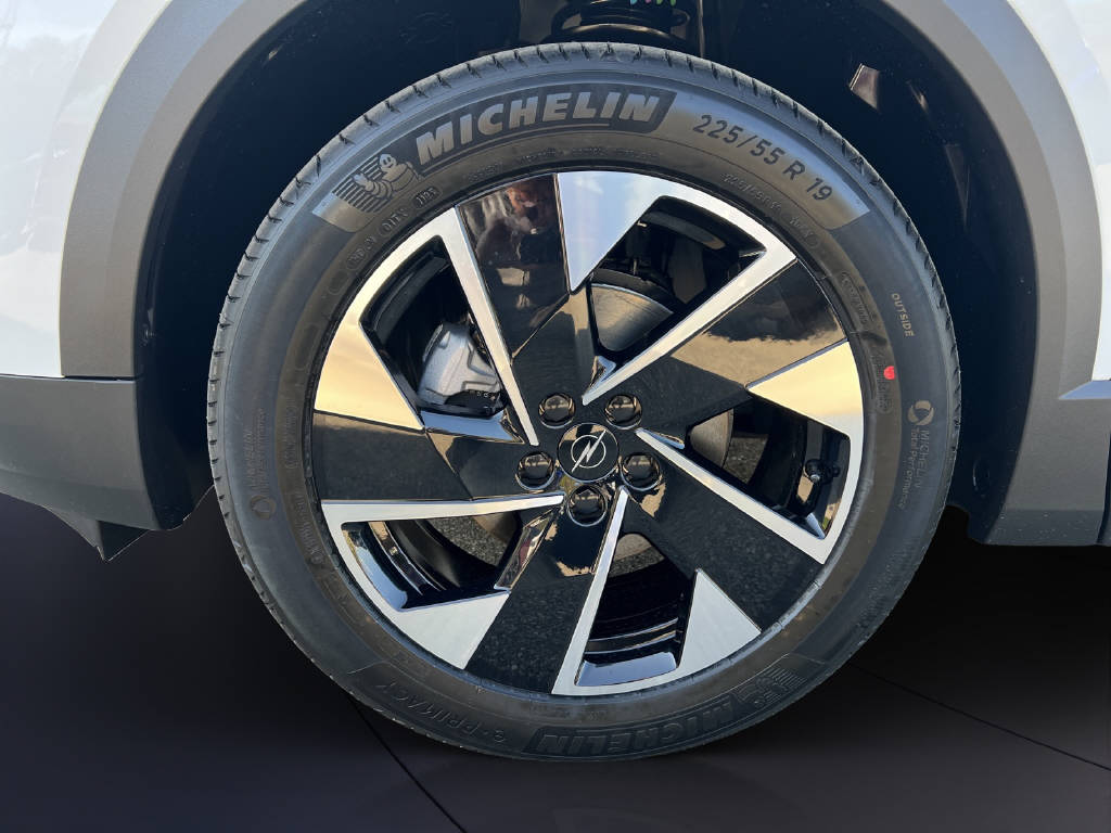 OPEL Grandland 1.2 T Hybrid GS-image-6
