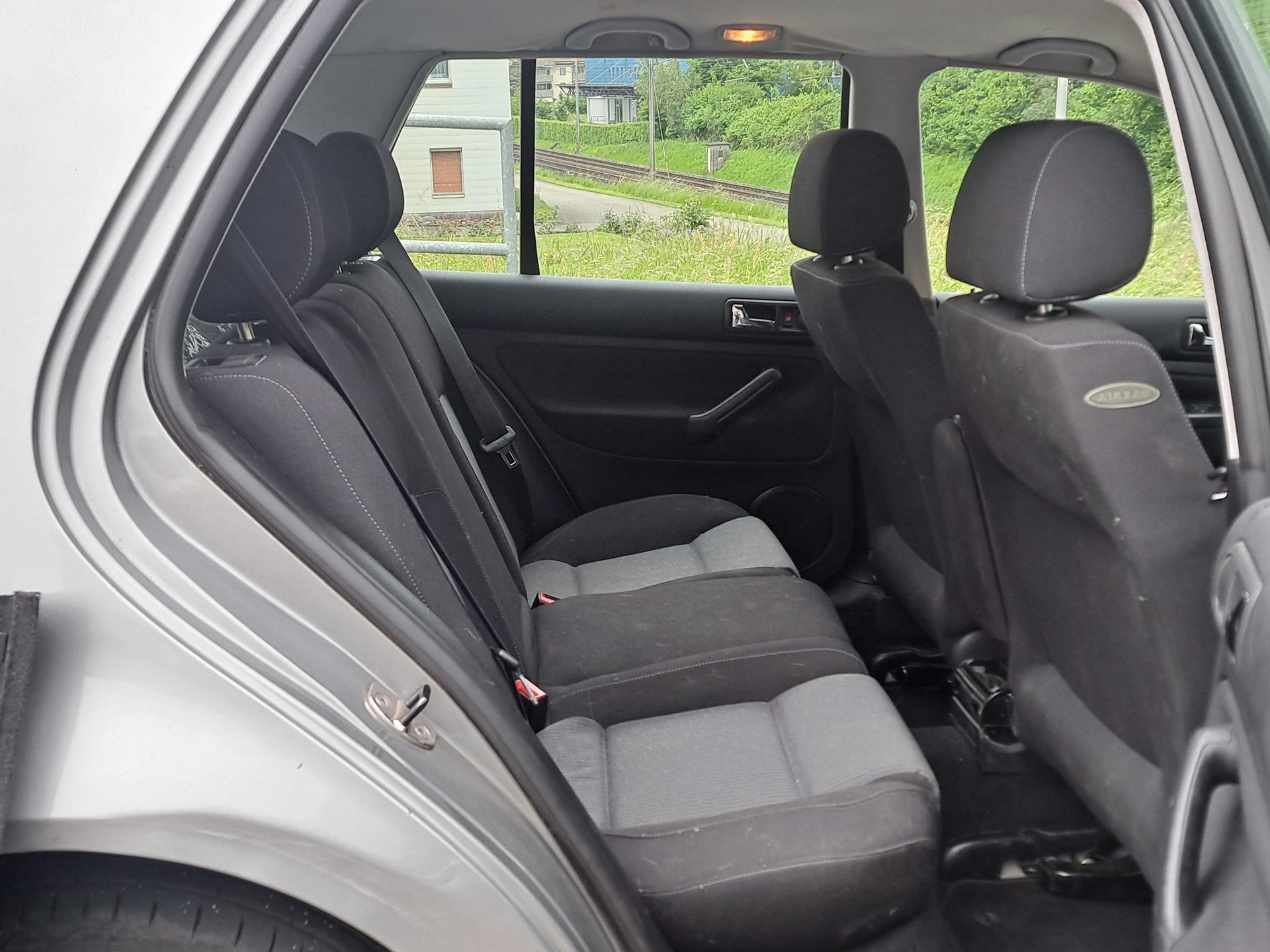 VW Golf 2.0 Comfortline-image-4