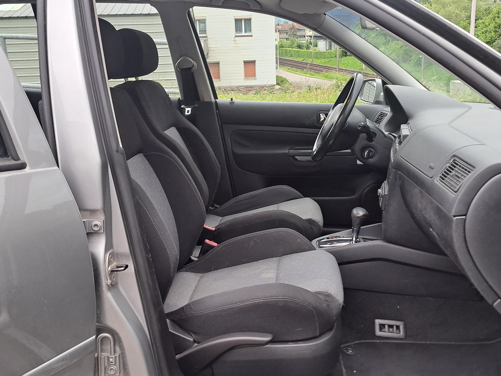 VW Golf 2.0 Comfortline-image-3