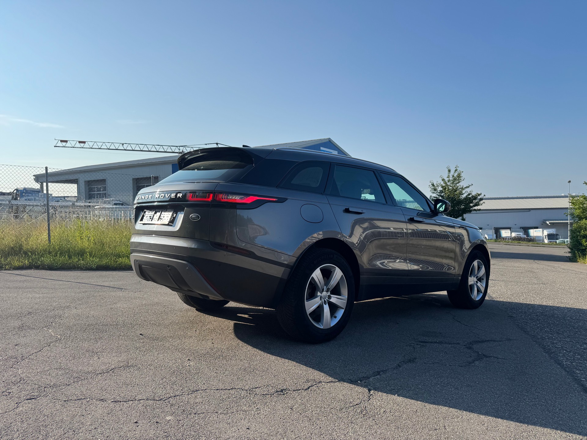 LAND ROVER Range Rover Velar R-Dynamic P 250 Automatic-image-1