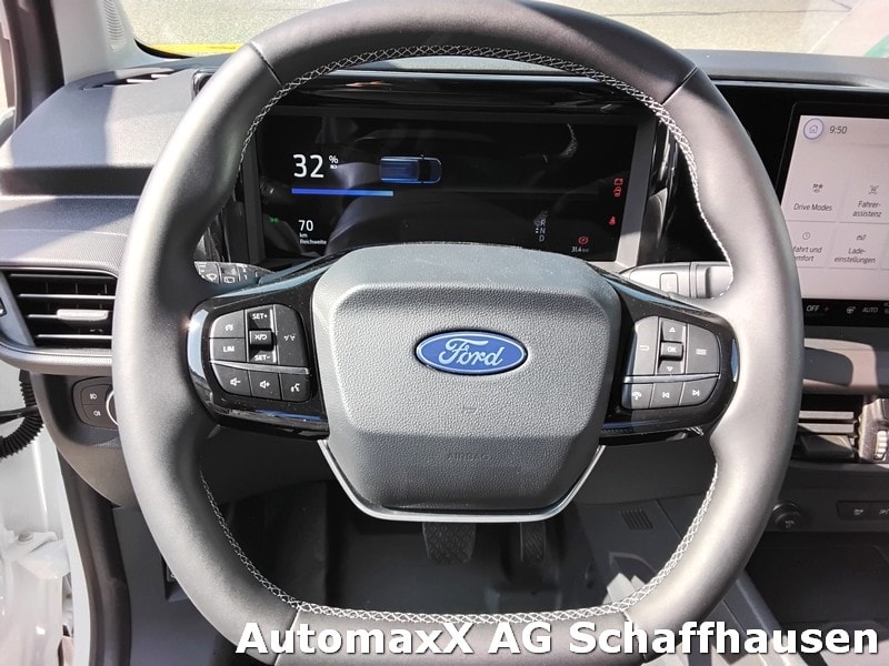 FORD E-Transit Courier Van Trend-image-11