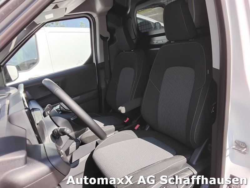 FORD E-Transit Courier Van Trend-image-9