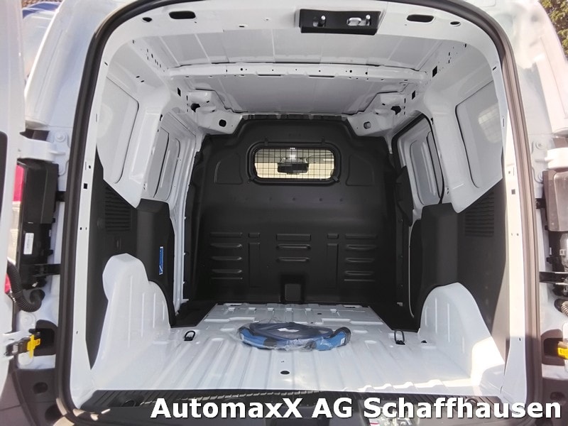 FORD E-Transit Courier Van Trend-image-6