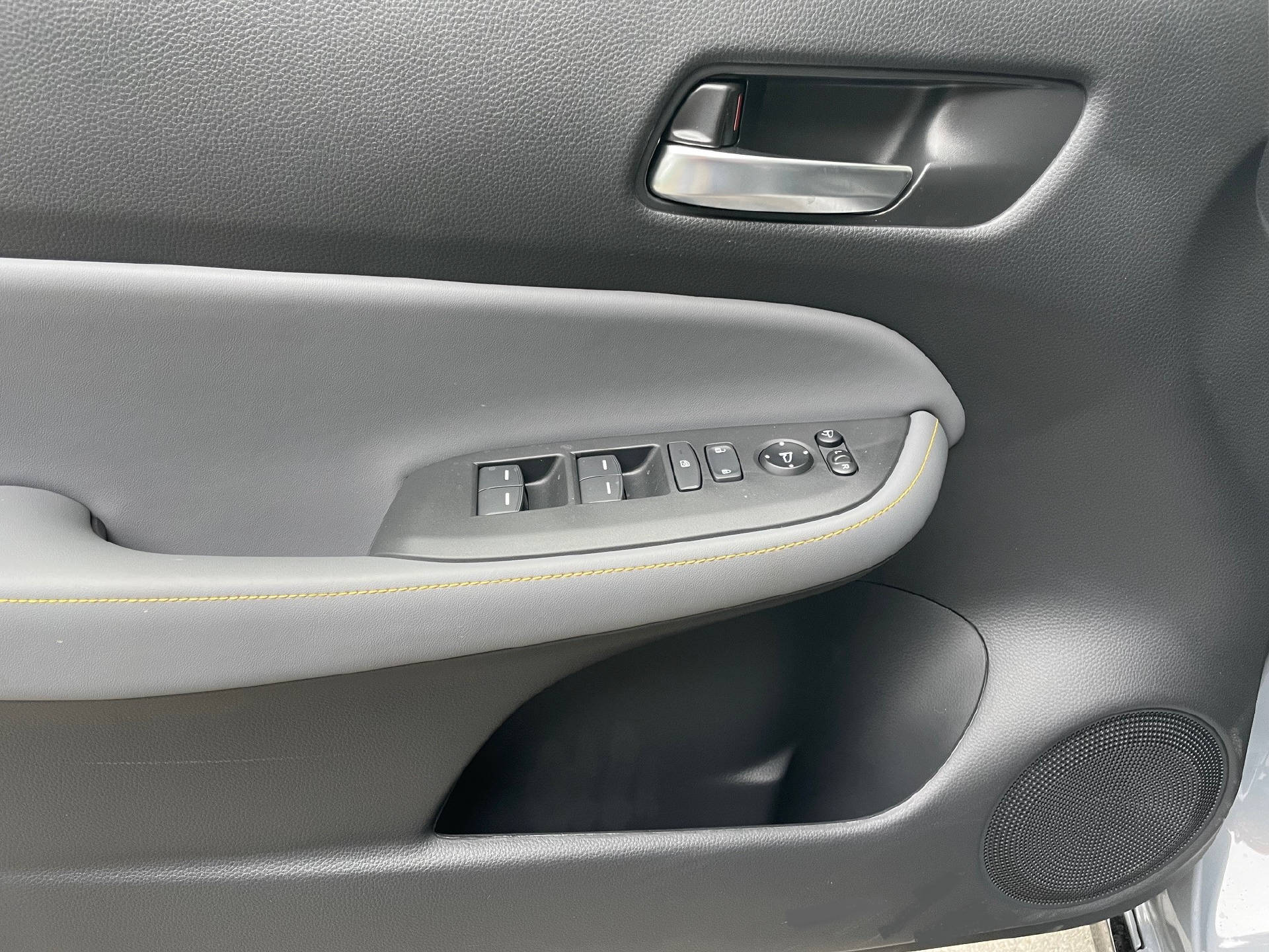 HONDA Jazz 1.5 i-MMD Advance Sport-image-5