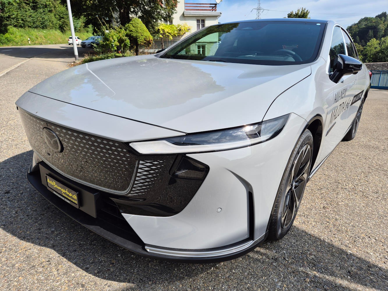 MAZDA 6e 258 69kWh Takumi-image-2