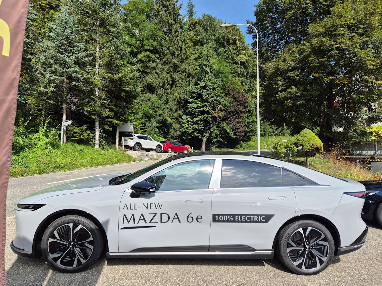 MAZDA 6e 258 69kWh Takumi-image-1