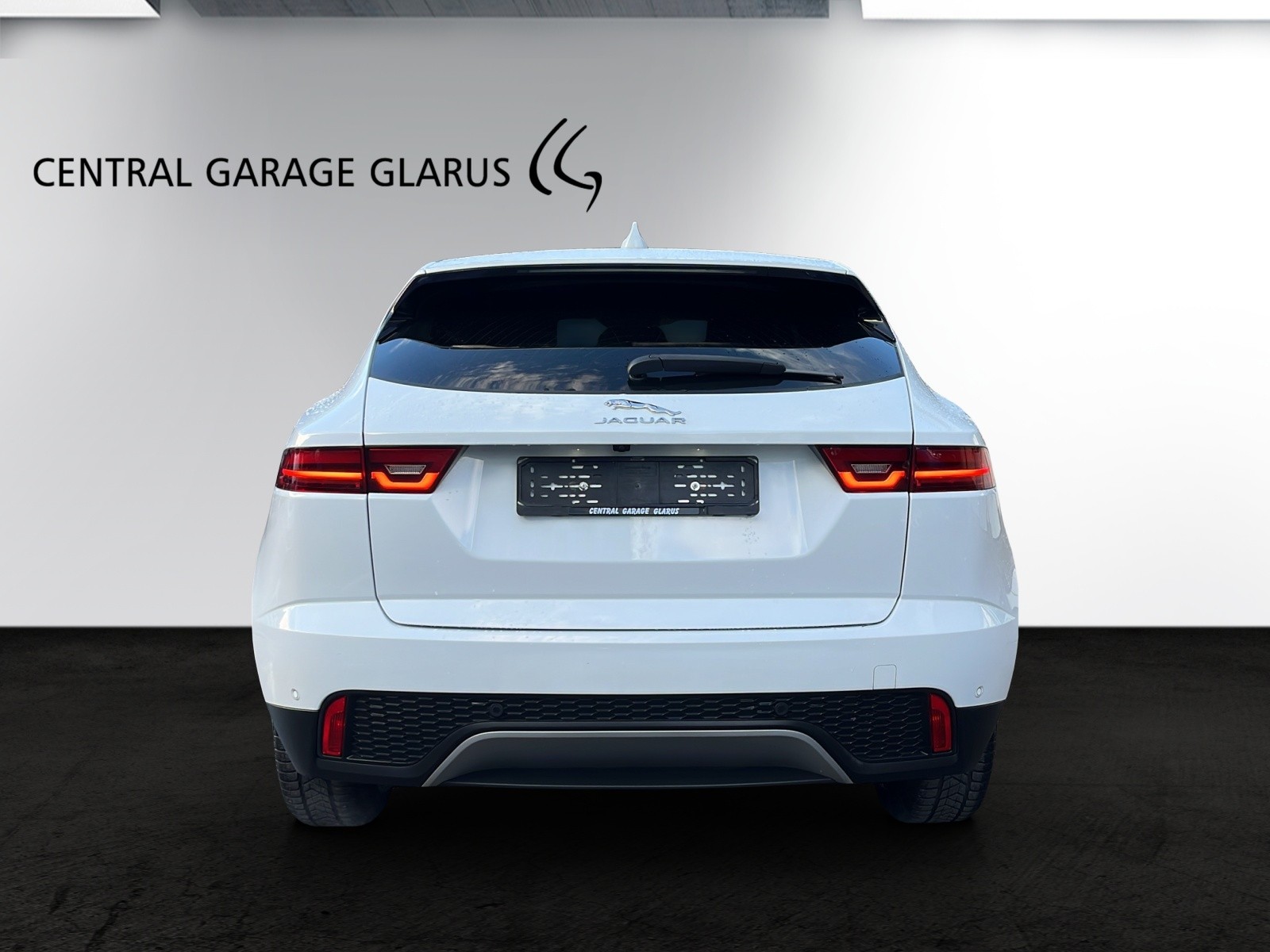 JAGUAR E-Pace 2.0d D150 S AWD Automatik-image-7