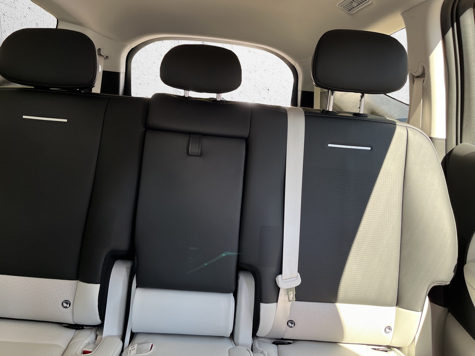 HYUNDAI Ioniq 9 110kWh Vertex 4WD-image-11