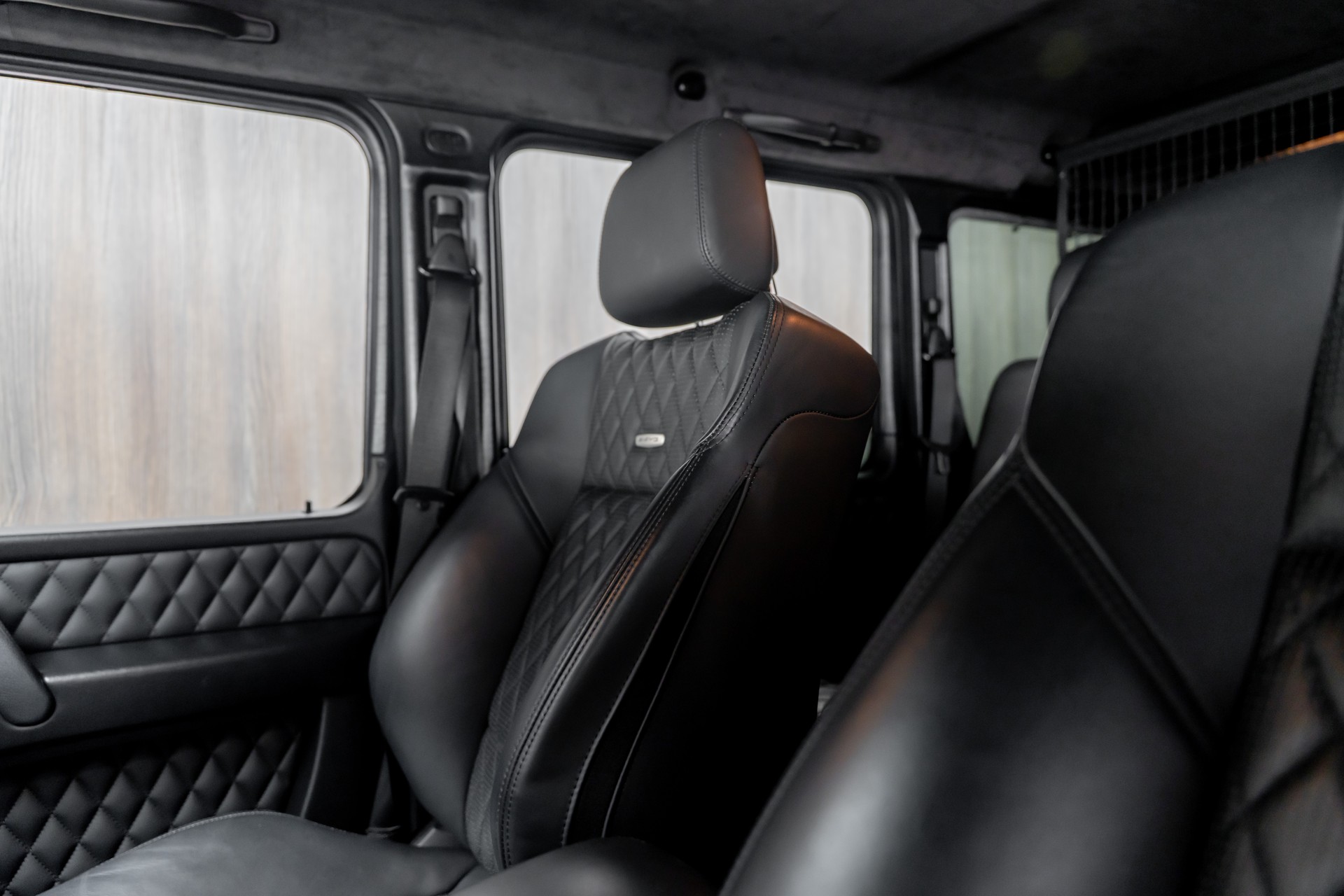 MERCEDES-BENZ G 63 AMG Automatic-image-7