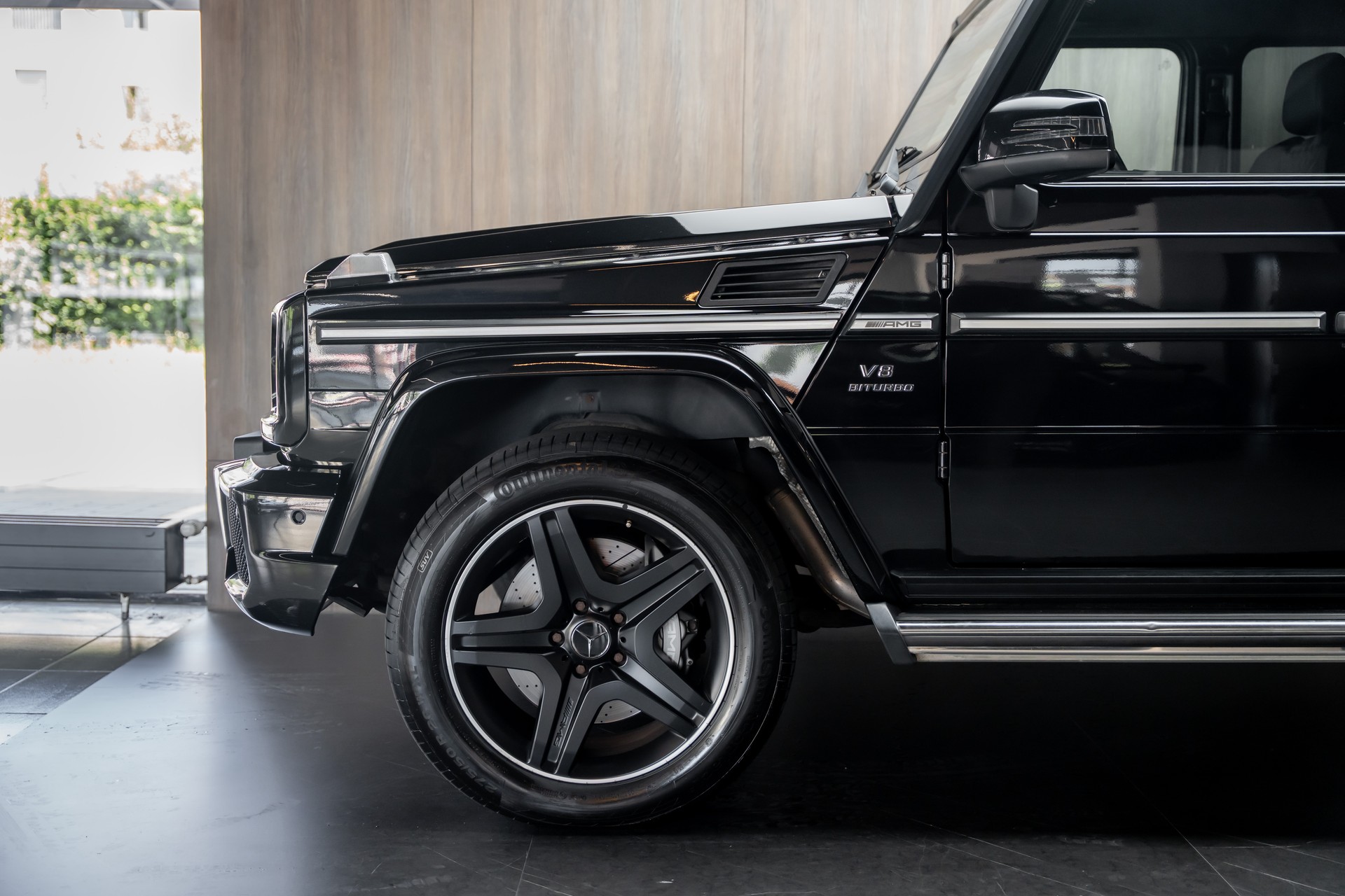 MERCEDES-BENZ G 63 AMG Automatic-image-25