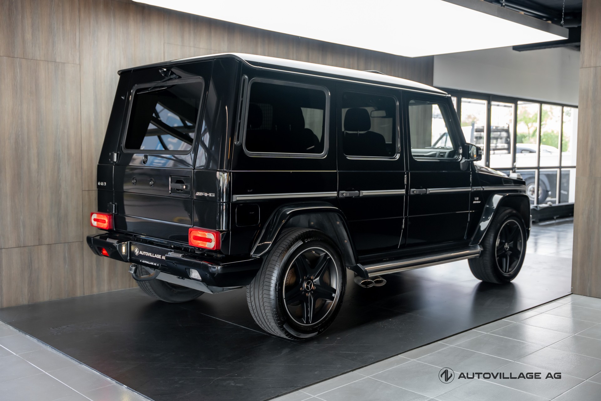 MERCEDES-BENZ G 63 AMG Automatic-image-1