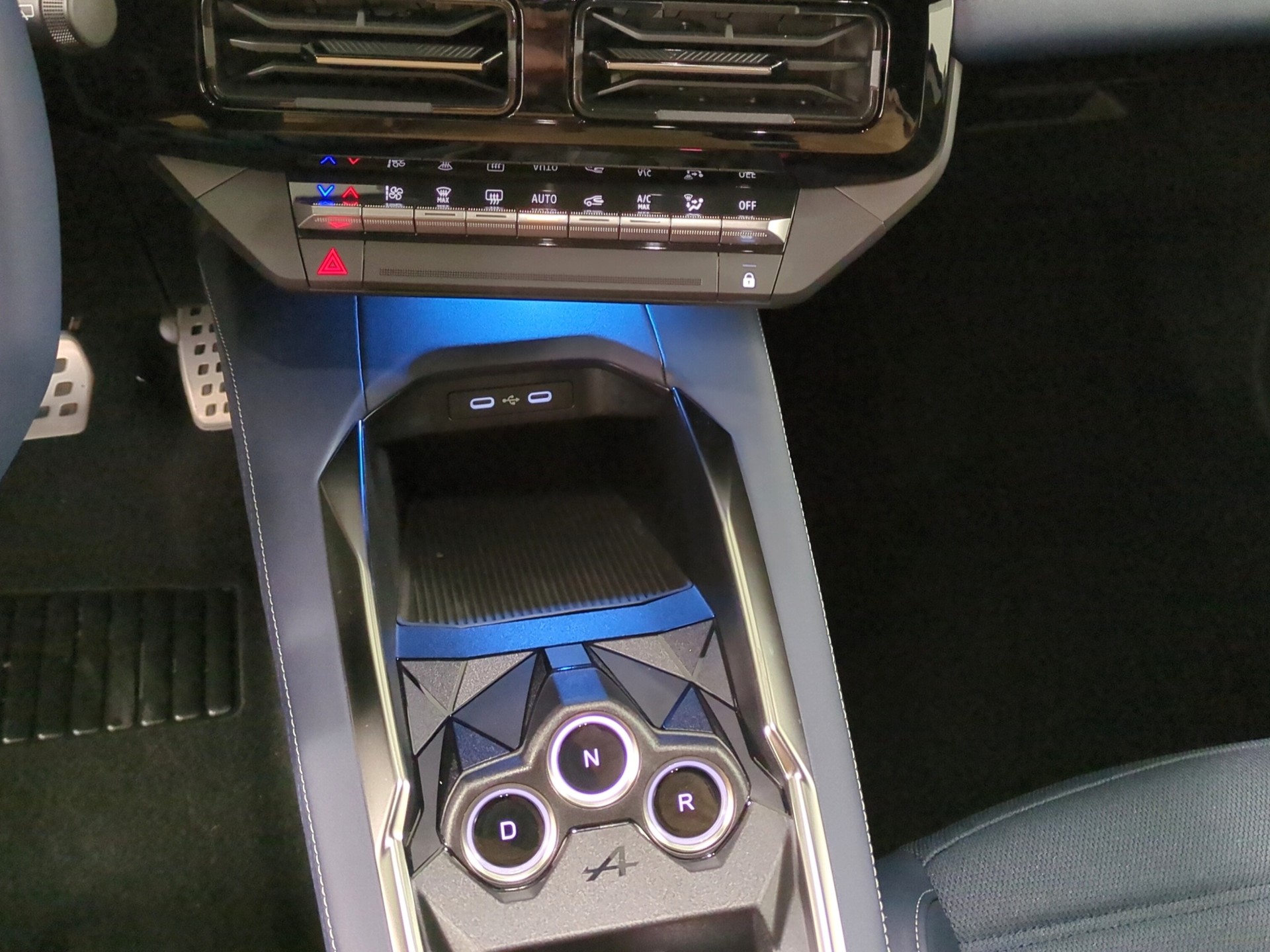 ALPINE A290 180 52kWh GT-image-11