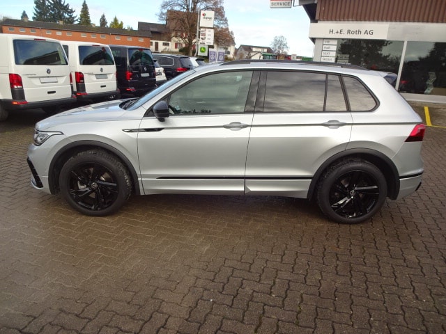 VW Tiguan 2.0 TDI SCR R-Line 4Motion DSG-image-1
