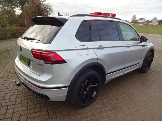 VW Tiguan 2.0 TDI SCR R-Line 4Motion DSG-image-4