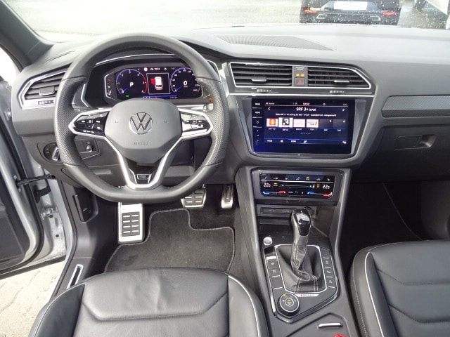VW Tiguan 2.0 TDI SCR R-Line 4Motion DSG-image-8