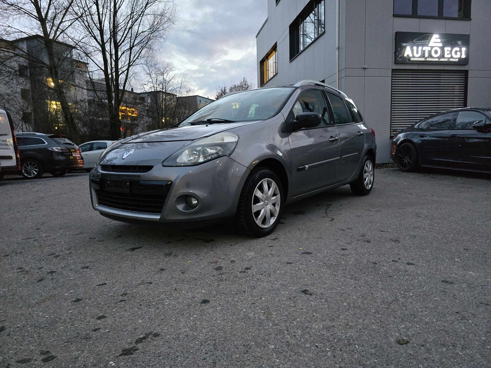 RENAULT Clio Grandtour 1.2 16V Turbo Exception-image-0