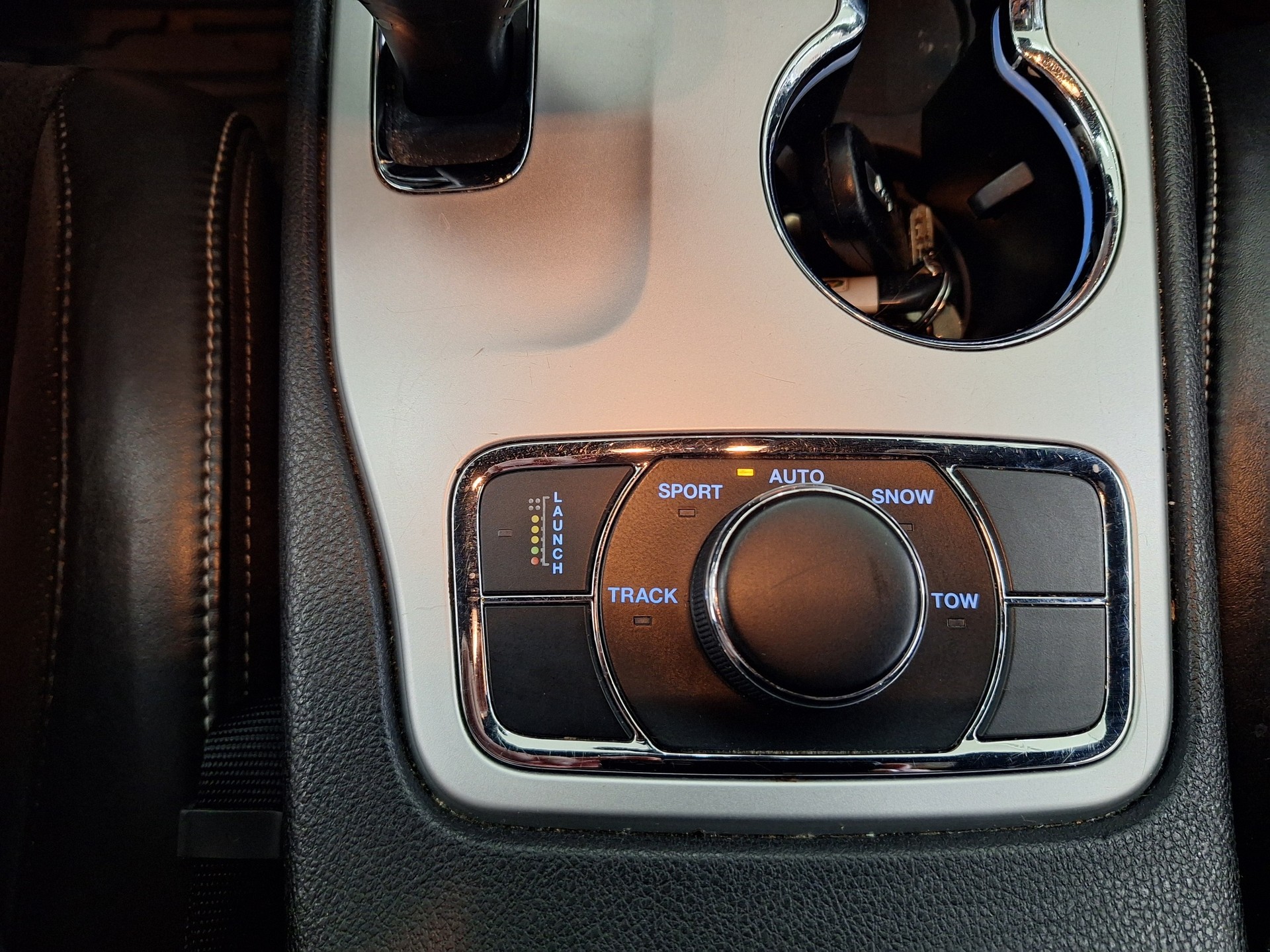 JEEP Grand Cherokee 6.4 V8 HEMI SRT8 Automatic 🔥Facelift mit Anhängerkupplung🔥AB MFK 27.02.26🔥-image-9