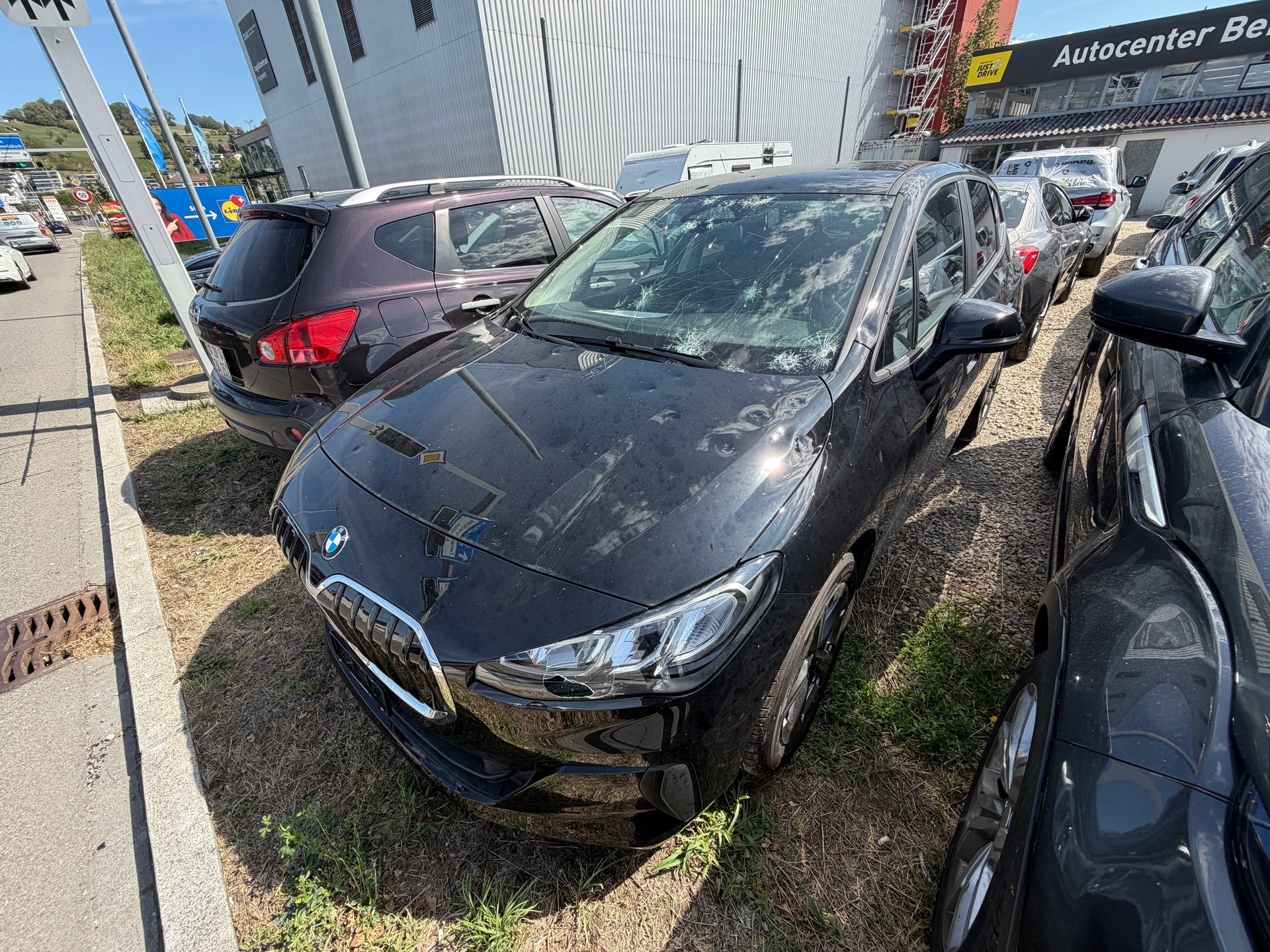 BMW 220i Active Tourer DKG-image-21