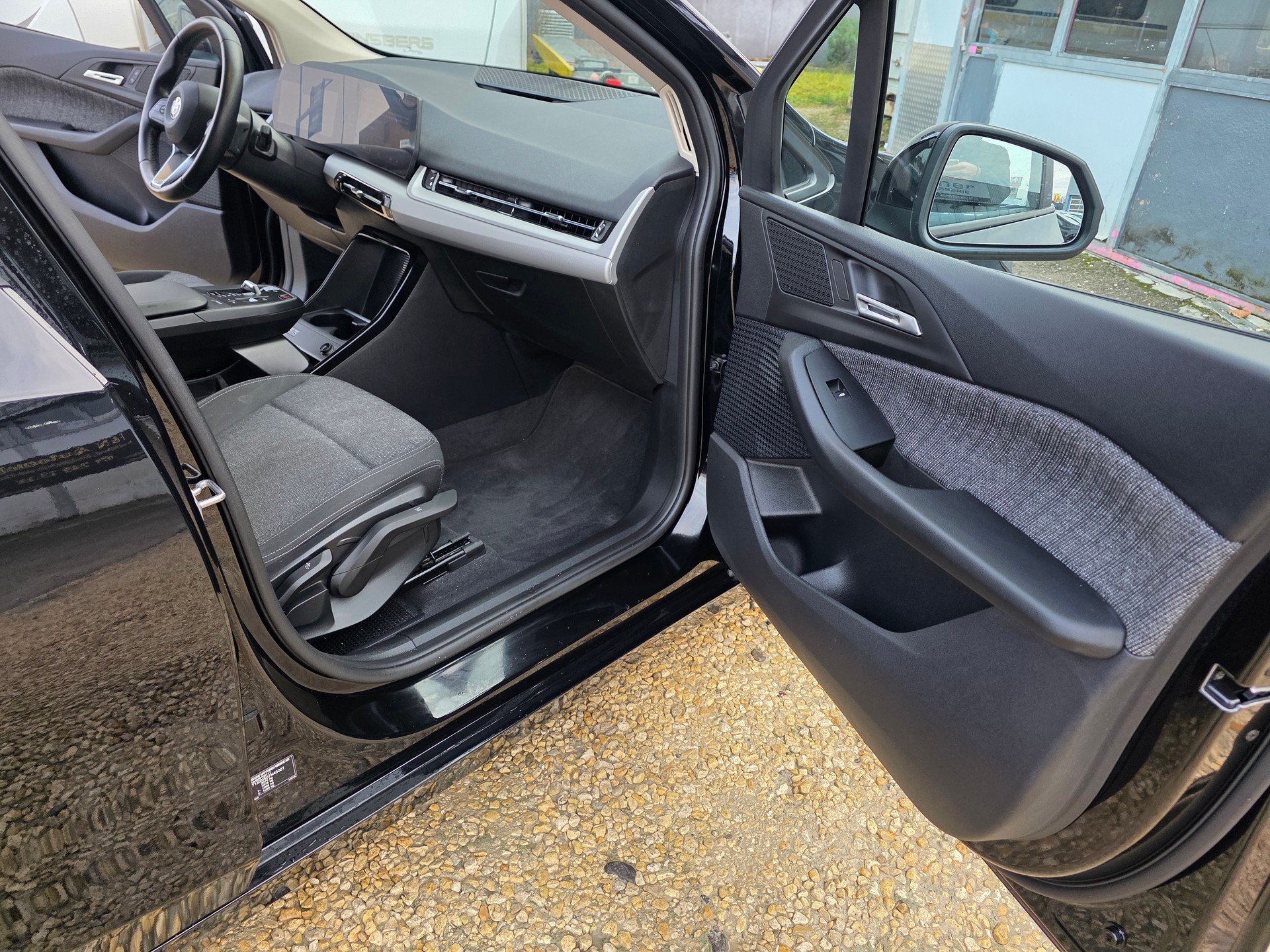 BMW 220i Active Tourer DKG-image-12