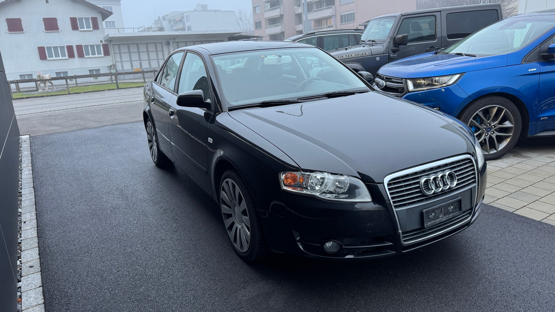 AUDI A4 Limousine 1.8 T-image-1