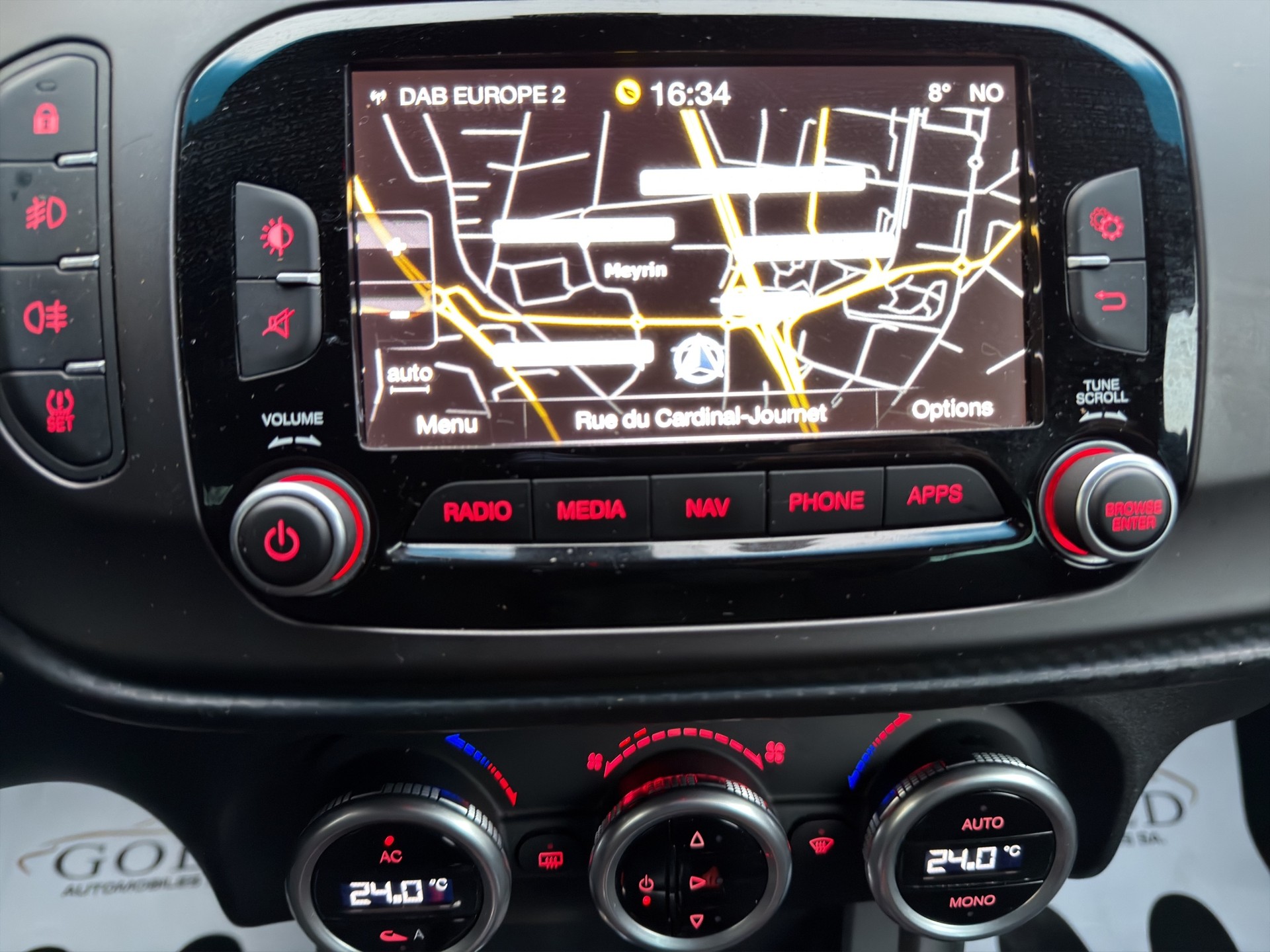 ALFA ROMEO Giulietta 2.0 JTDM Veloce TCT-image-6
