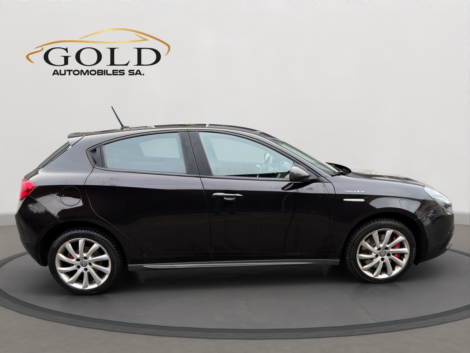 ALFA ROMEO Giulietta 2.0 JTDM Veloce TCT-image-12