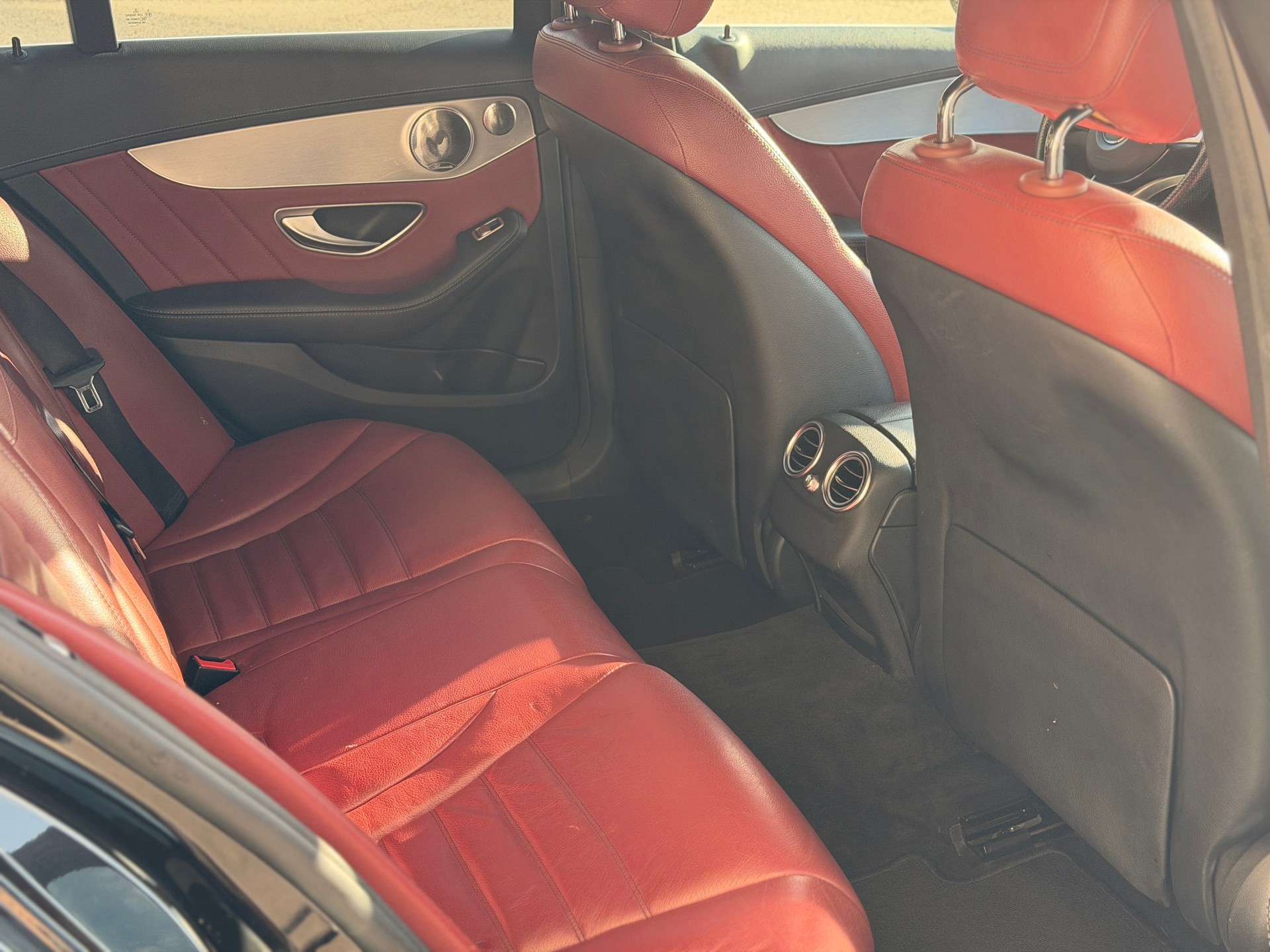 MERCEDES-BENZ C 220 BlueTEC AMG Line 7G-Tronic-image-22