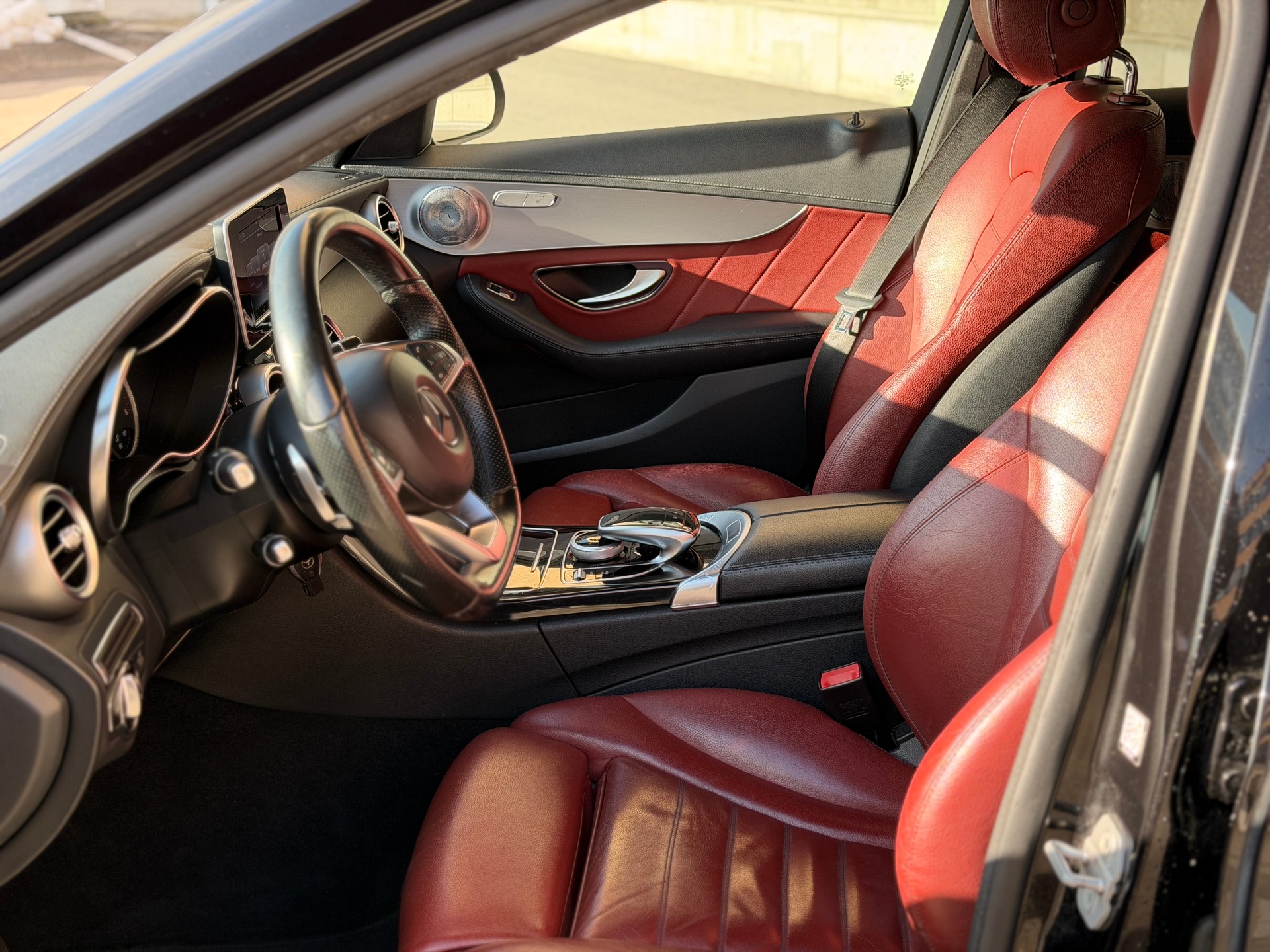 MERCEDES-BENZ C 220 BlueTEC AMG Line 7G-Tronic-image-13