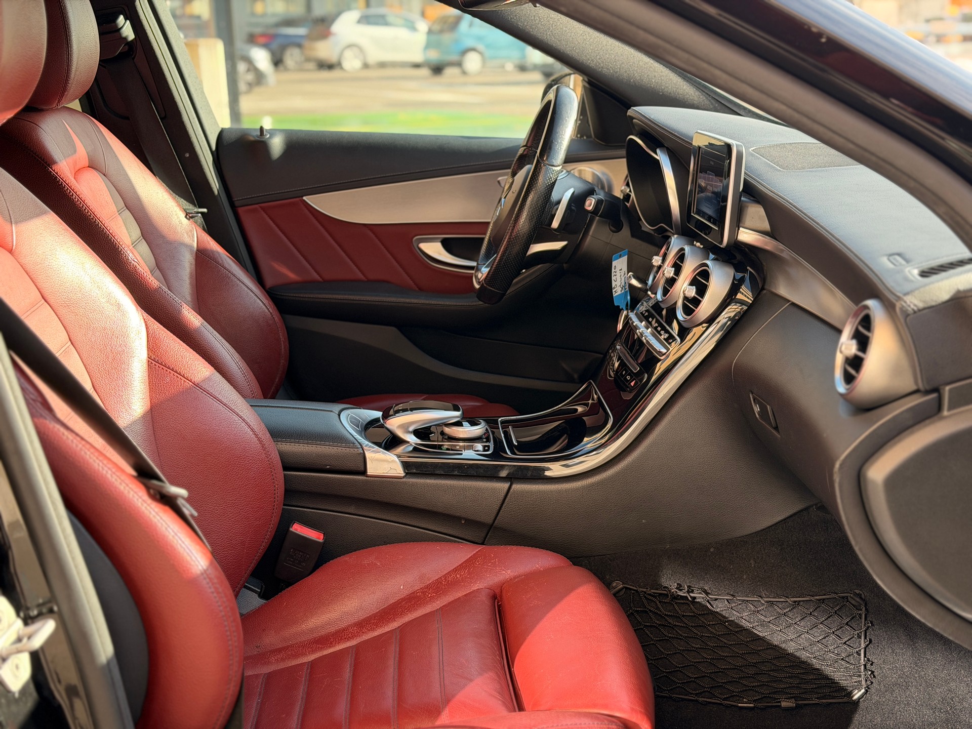 MERCEDES-BENZ C 220 BlueTEC AMG Line 7G-Tronic-image-28