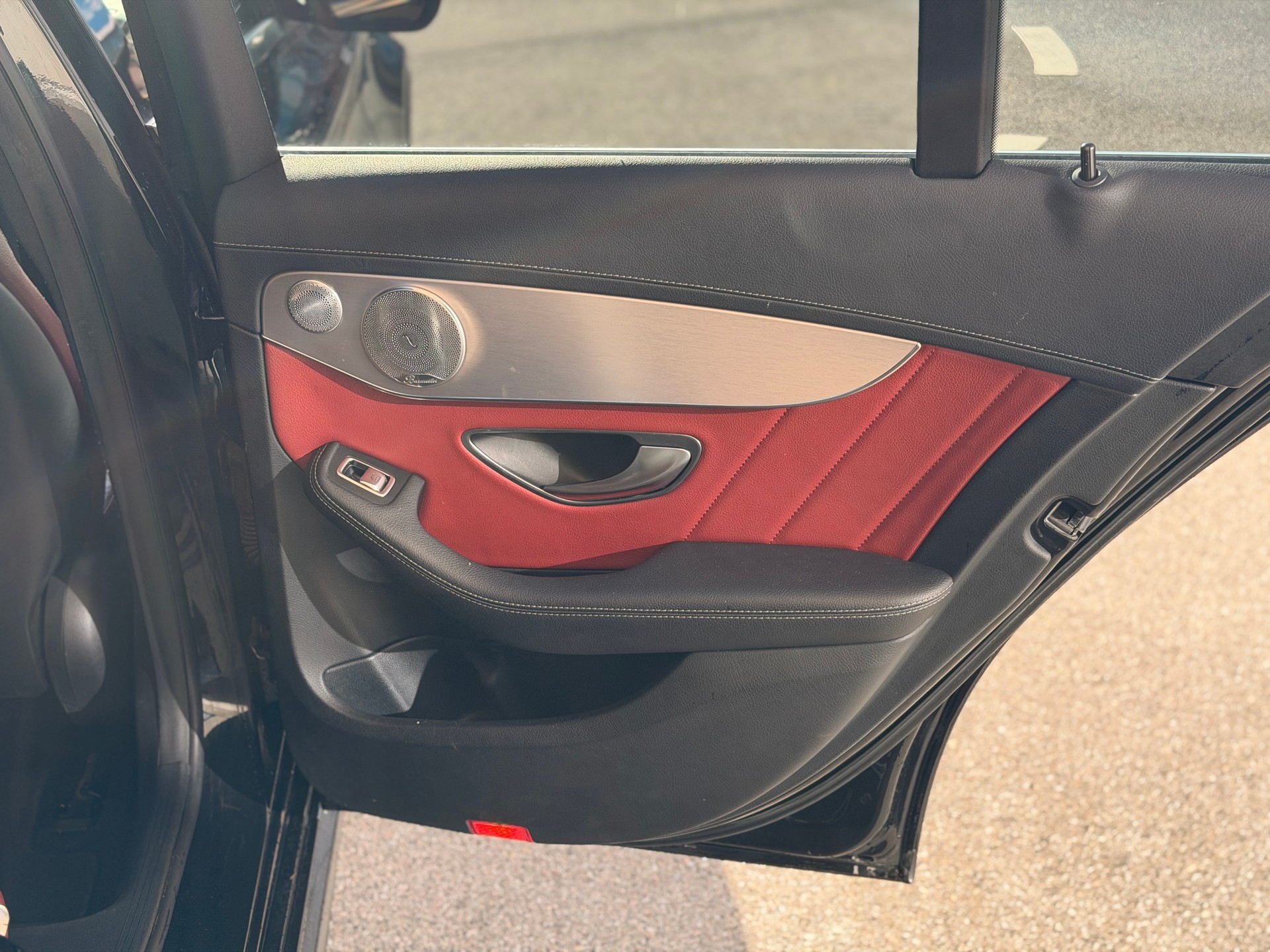 MERCEDES-BENZ C 220 BlueTEC AMG Line 7G-Tronic-image-25