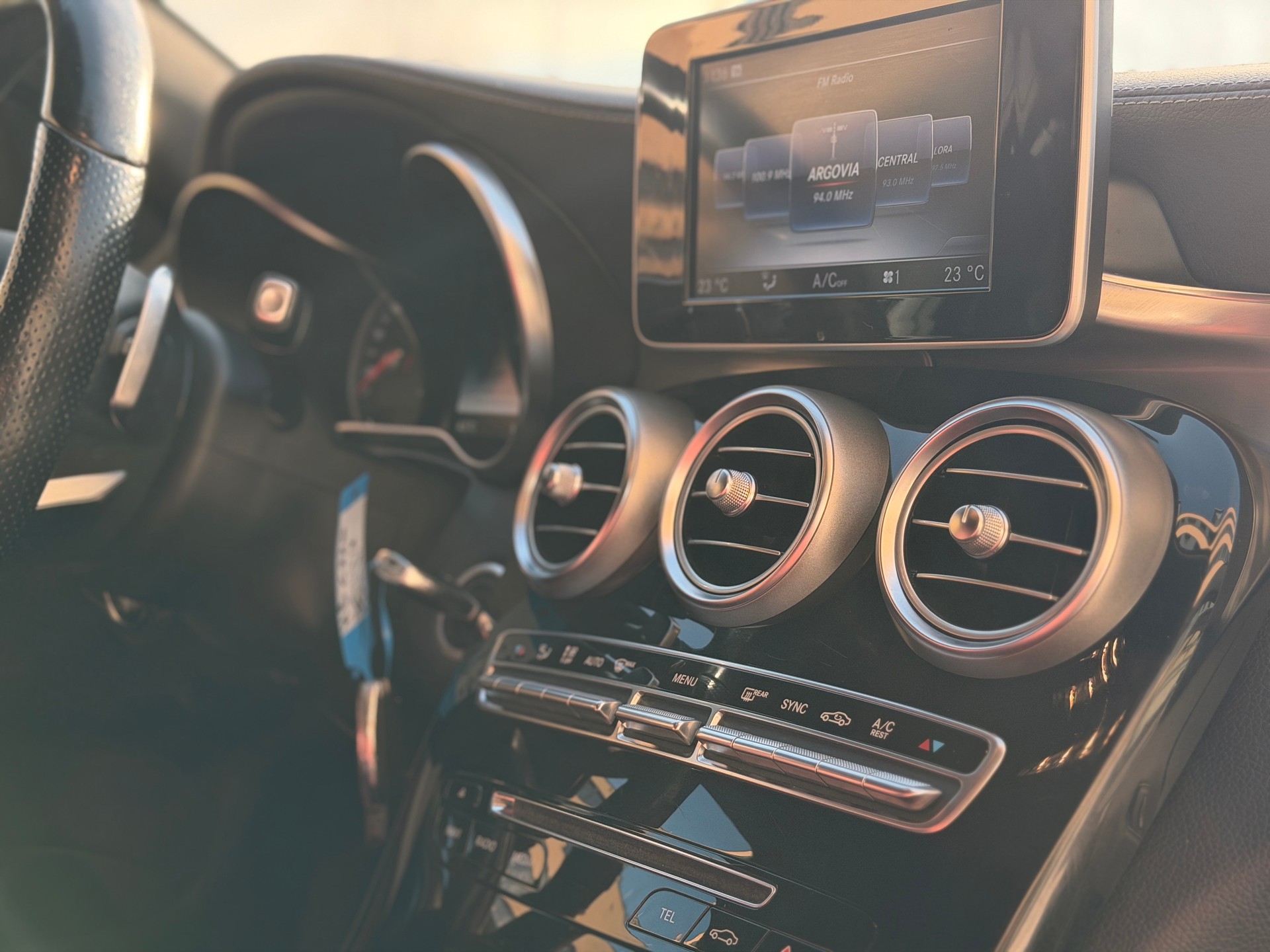 MERCEDES-BENZ C 220 BlueTEC AMG Line 7G-Tronic-image-30