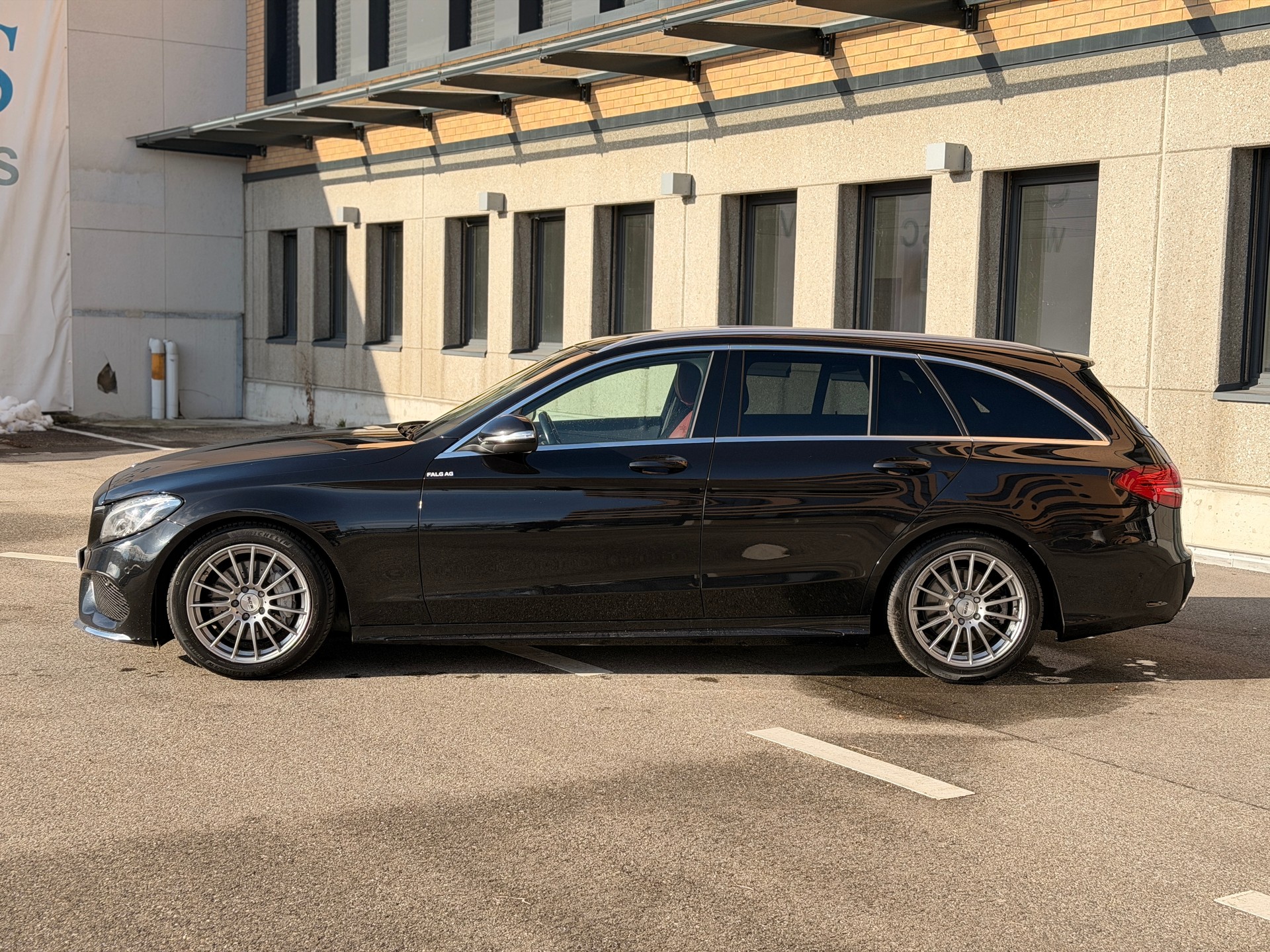 MERCEDES-BENZ C 220 BlueTEC AMG Line 7G-Tronic-image-1