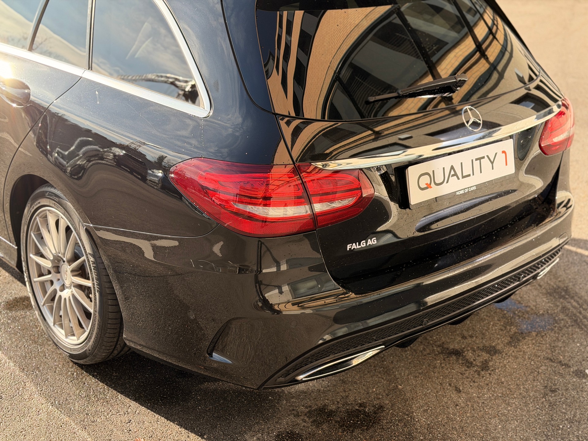 MERCEDES-BENZ C 220 BlueTEC AMG Line 7G-Tronic-image-10
