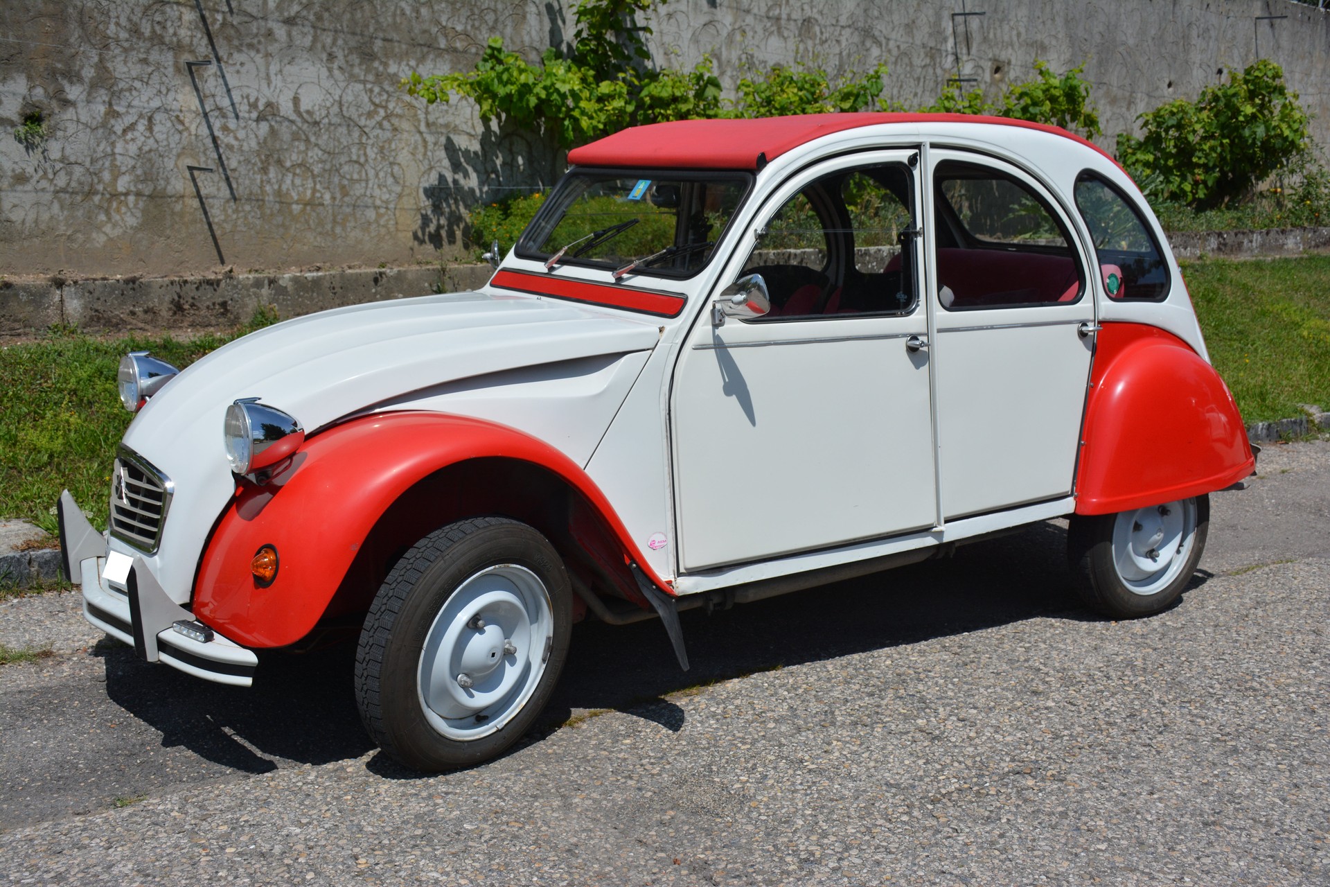 CITROEN 2CV6 Spécial (Club)-image-0