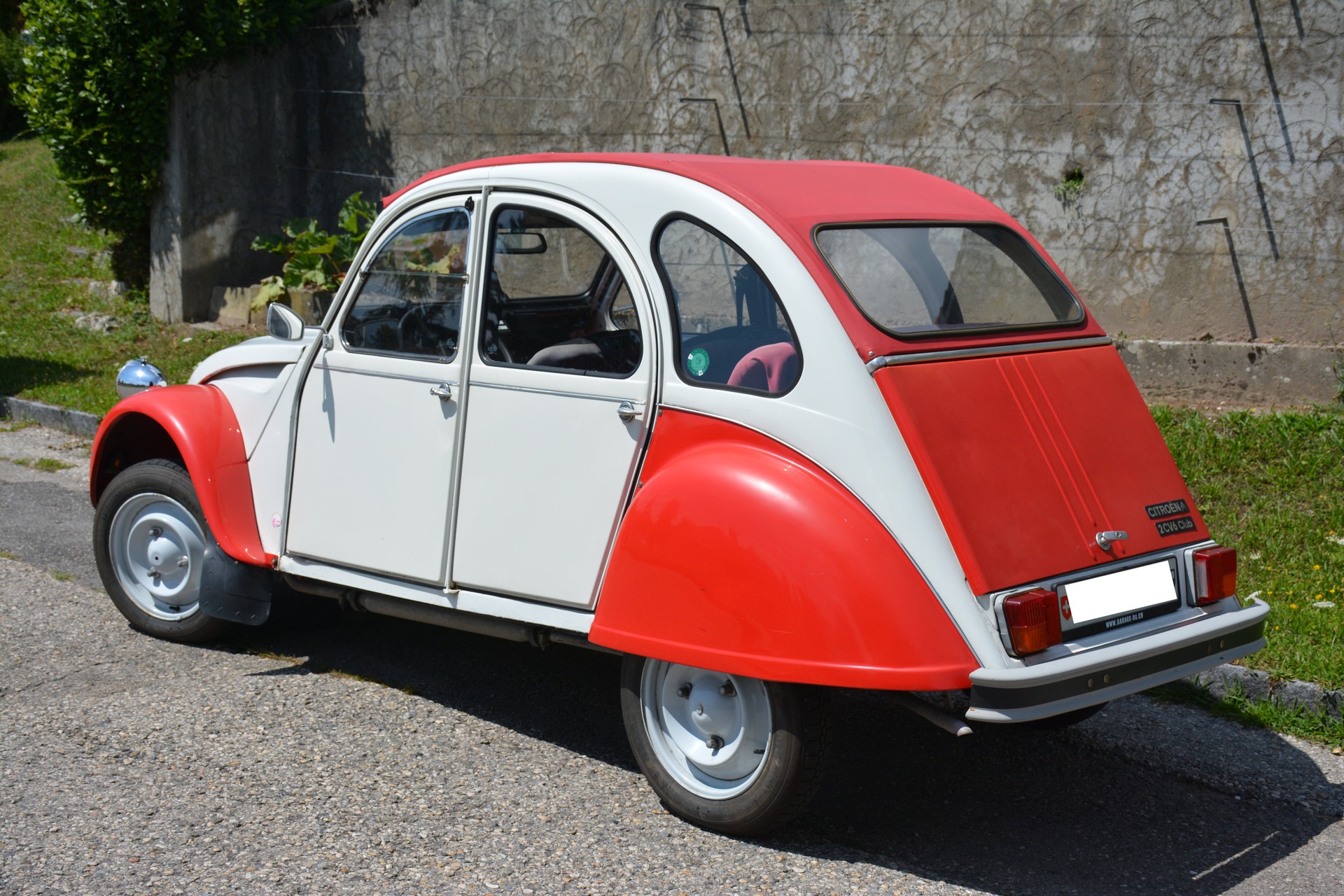 CITROEN 2CV6 Spécial (Club)-image-1