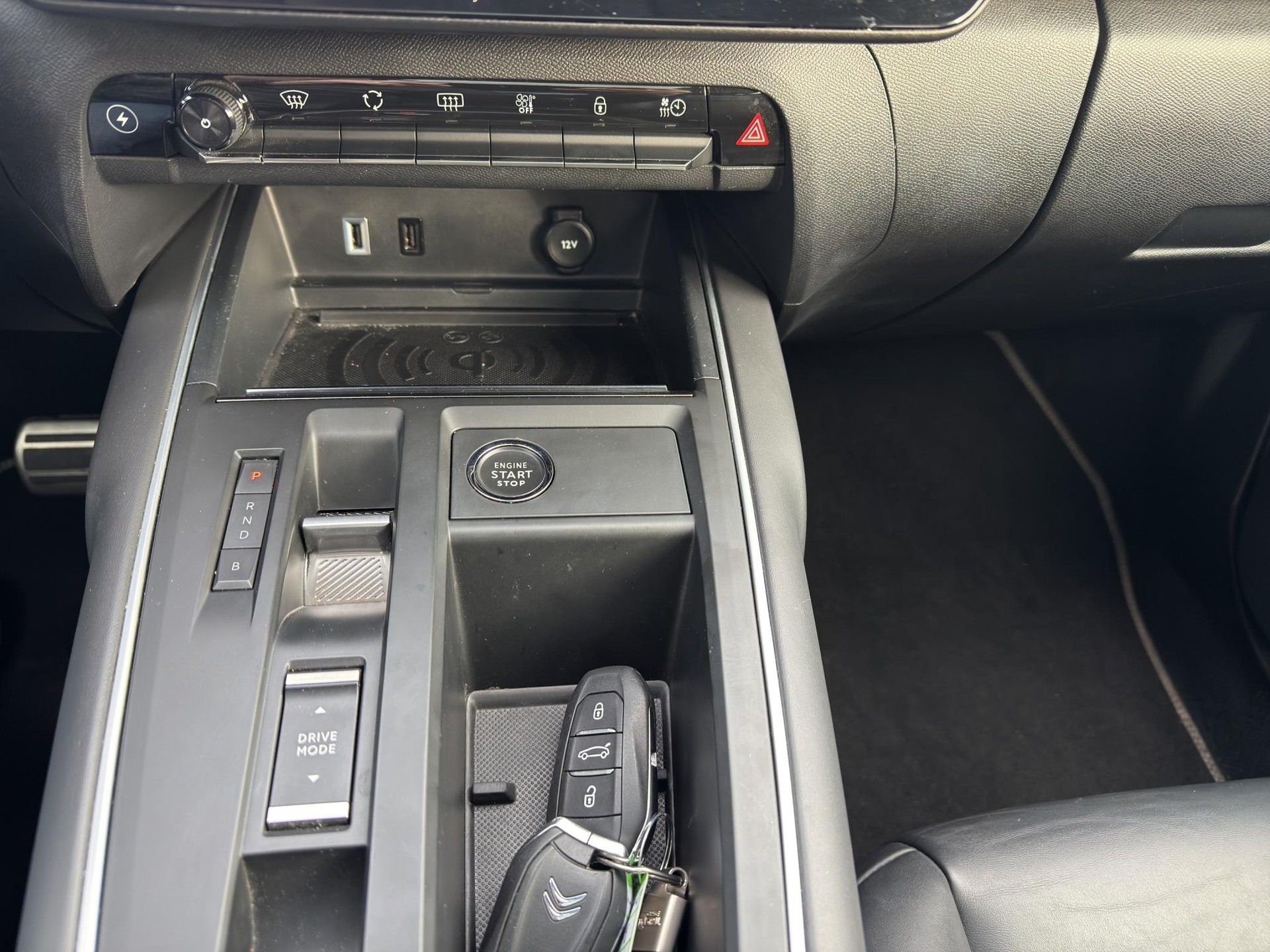 CITROEN C5 Aircross 1.6 Plug-in Hybrid Shine Pack-image-13