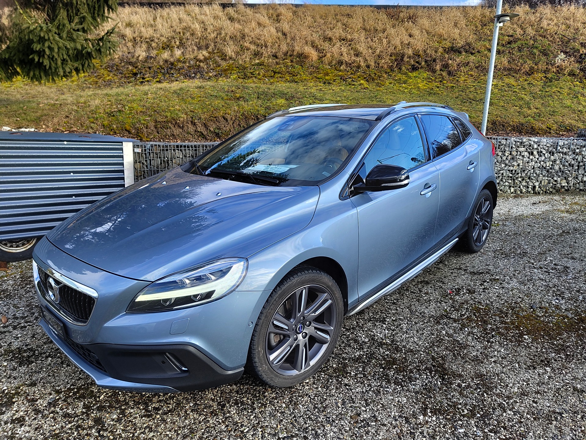 VOLVO V40 Cross Country T5 AWD Summum Geartronic