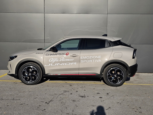 ALFA ROMEO Junior 1.2 Hybrid Q4-image-2