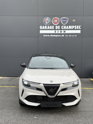 ALFA ROMEO Junior 1.2 Hybrid Q4-image-1