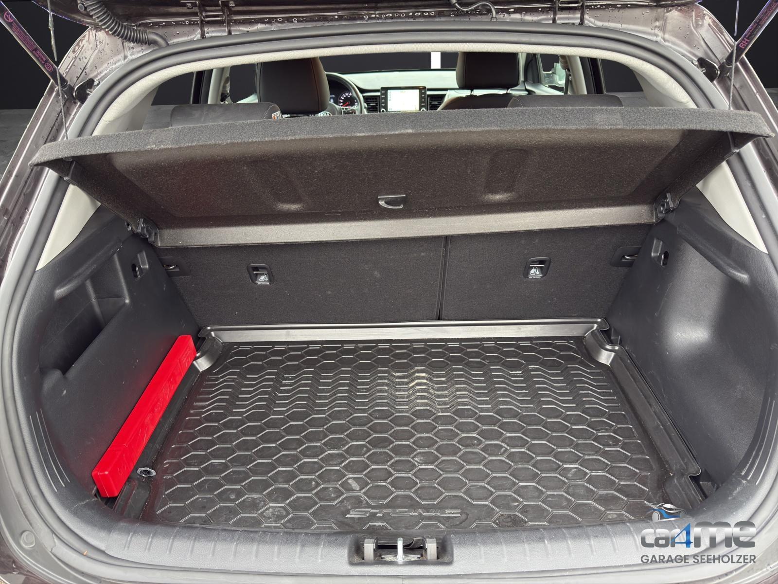 KIA Stonic 1.0 T-GDi-image-4