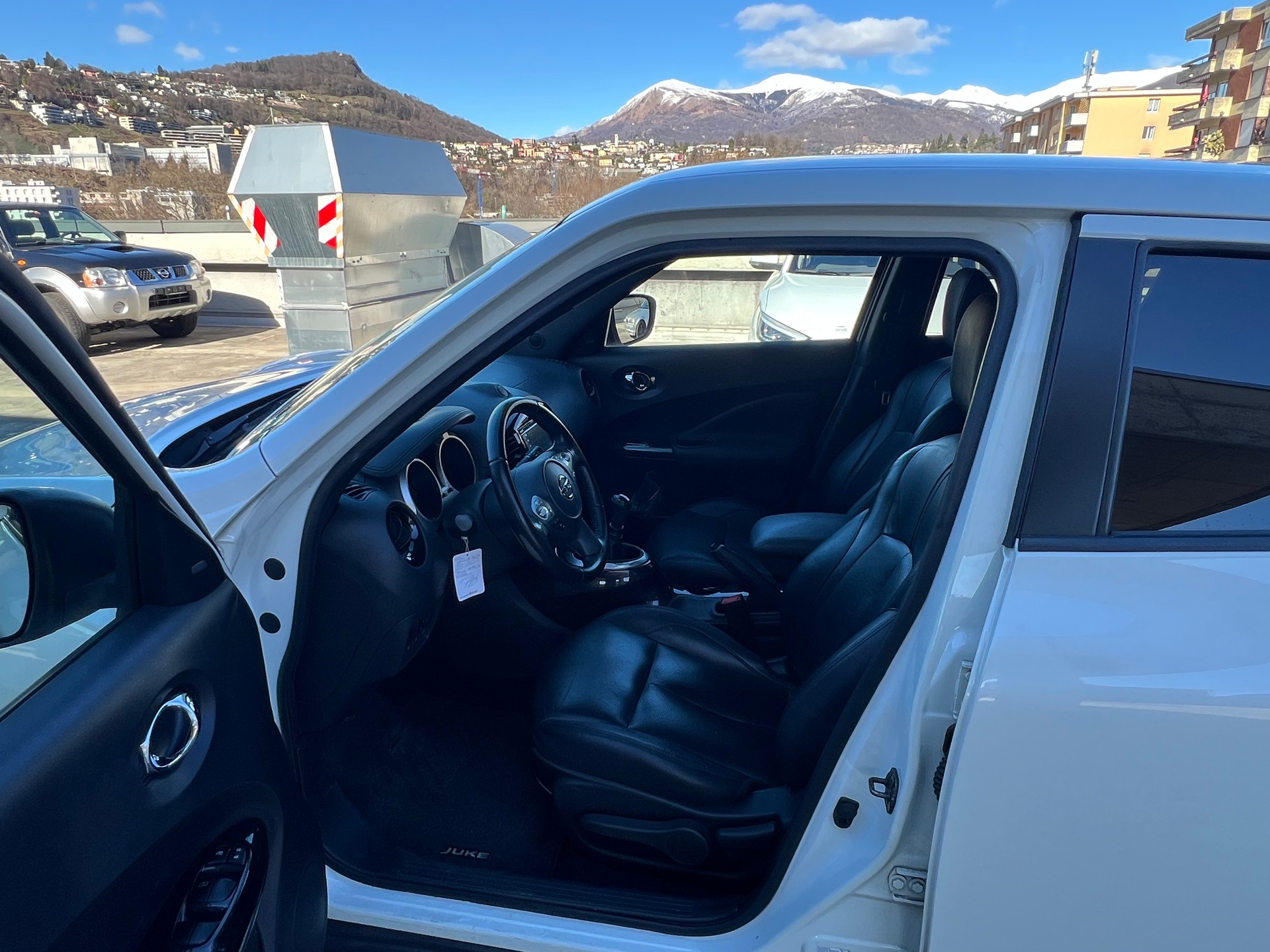 NISSAN Juke 1.2 DIG-T tekna-image-6