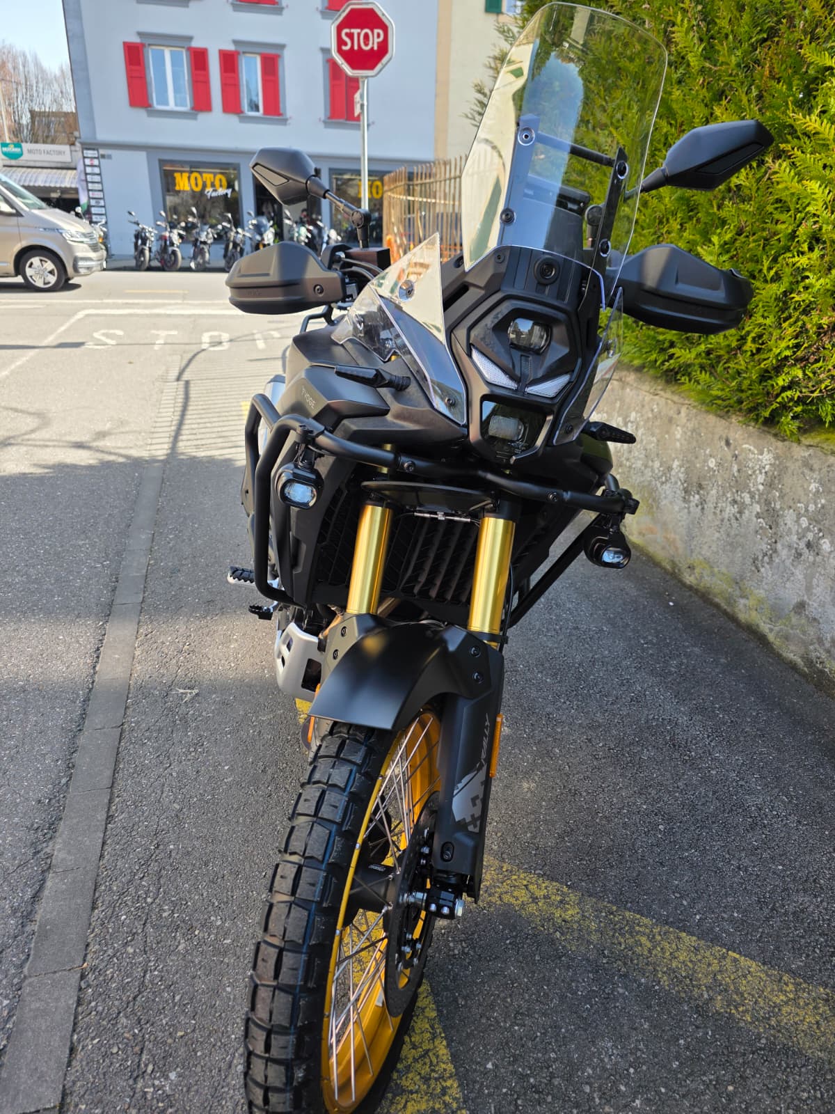 VOGE 800 DS RALLY-showroom-element-2