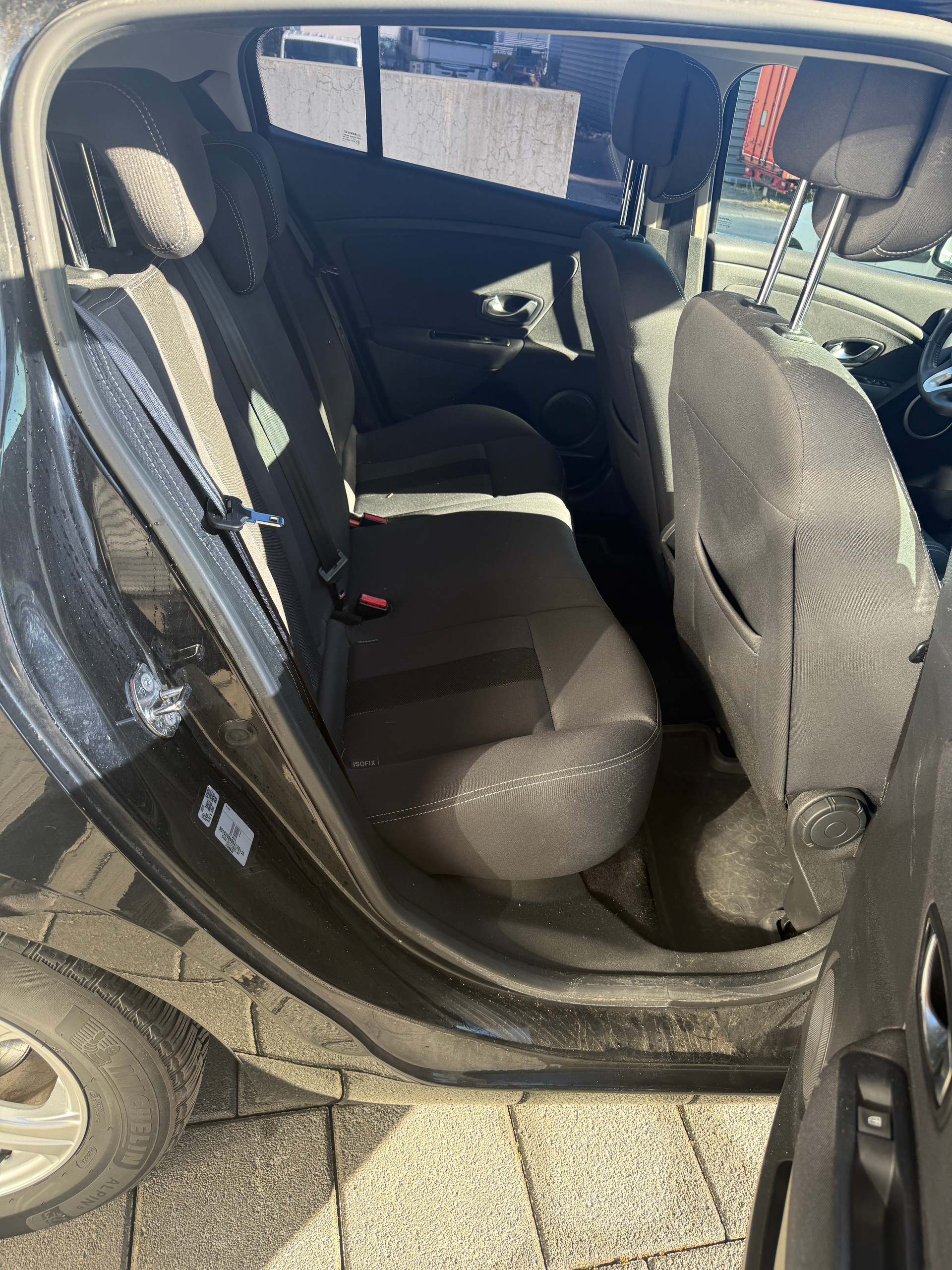 RENAULT Mégane 1.4 16V Turbo Expression-image-6